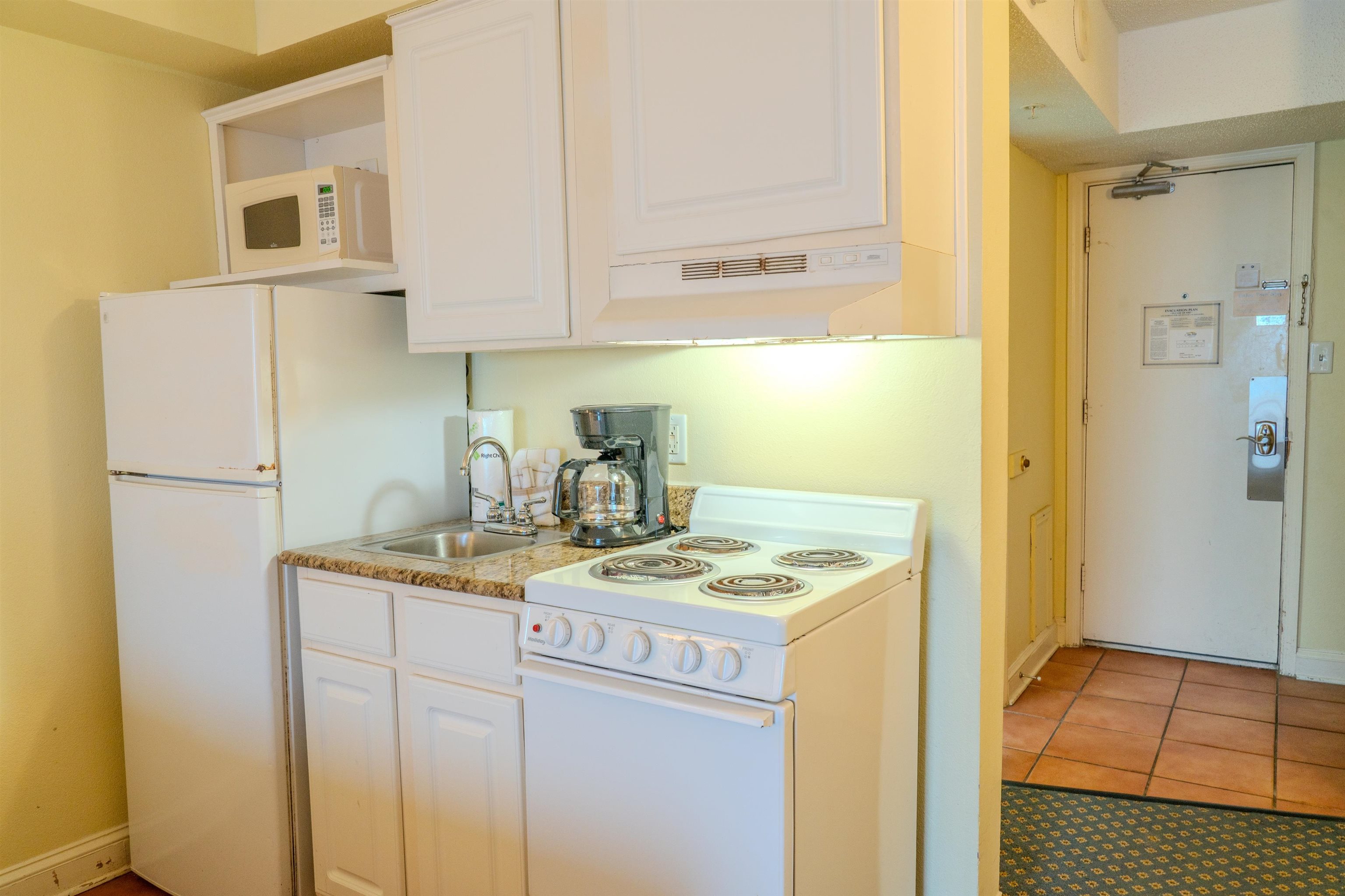 1207 S Ocean Blvd. Property Photo 11