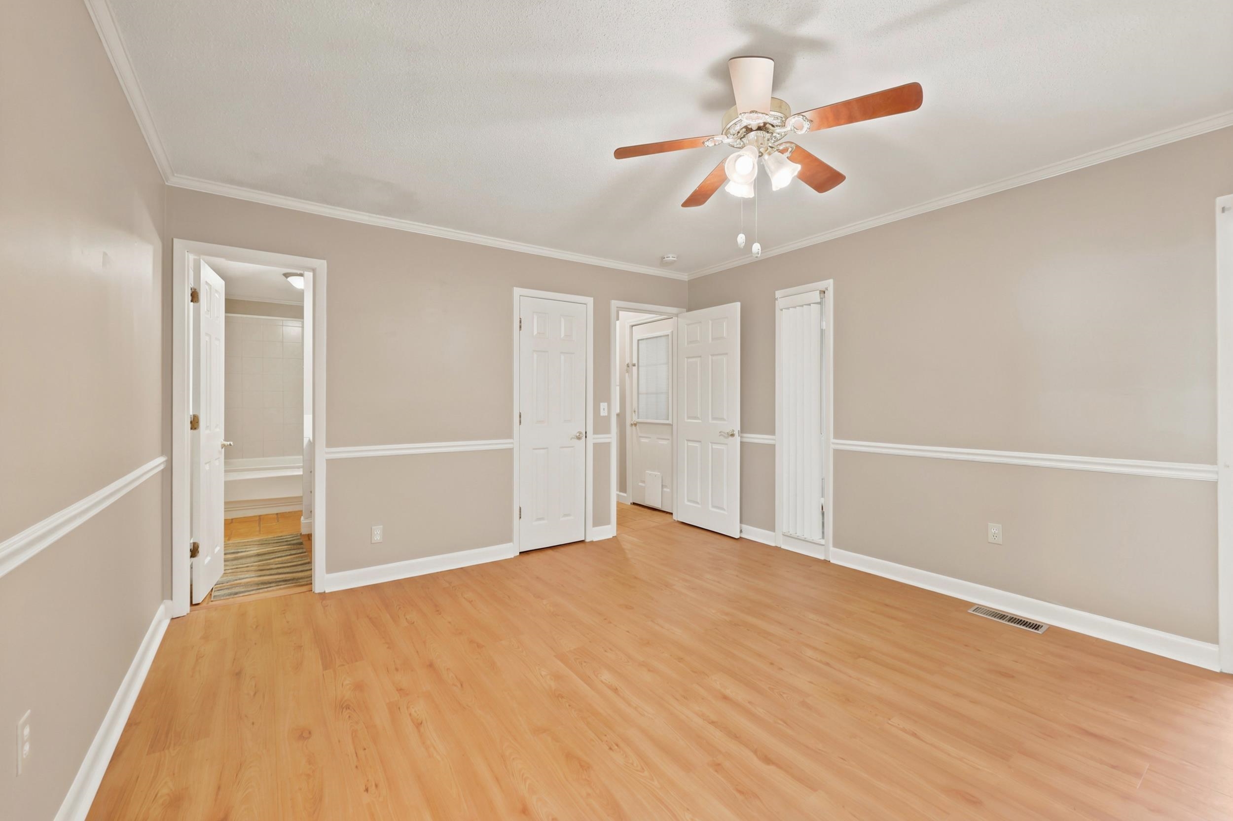 524 Maple Dr. Property Photo 20