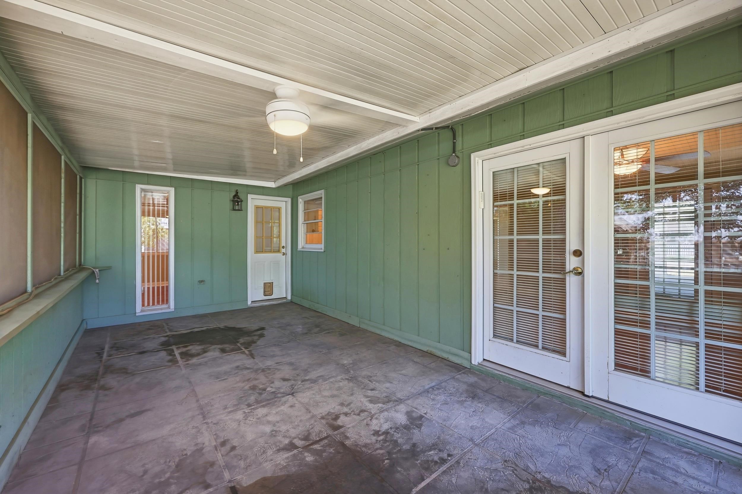 524 Maple Dr. Property Photo 31