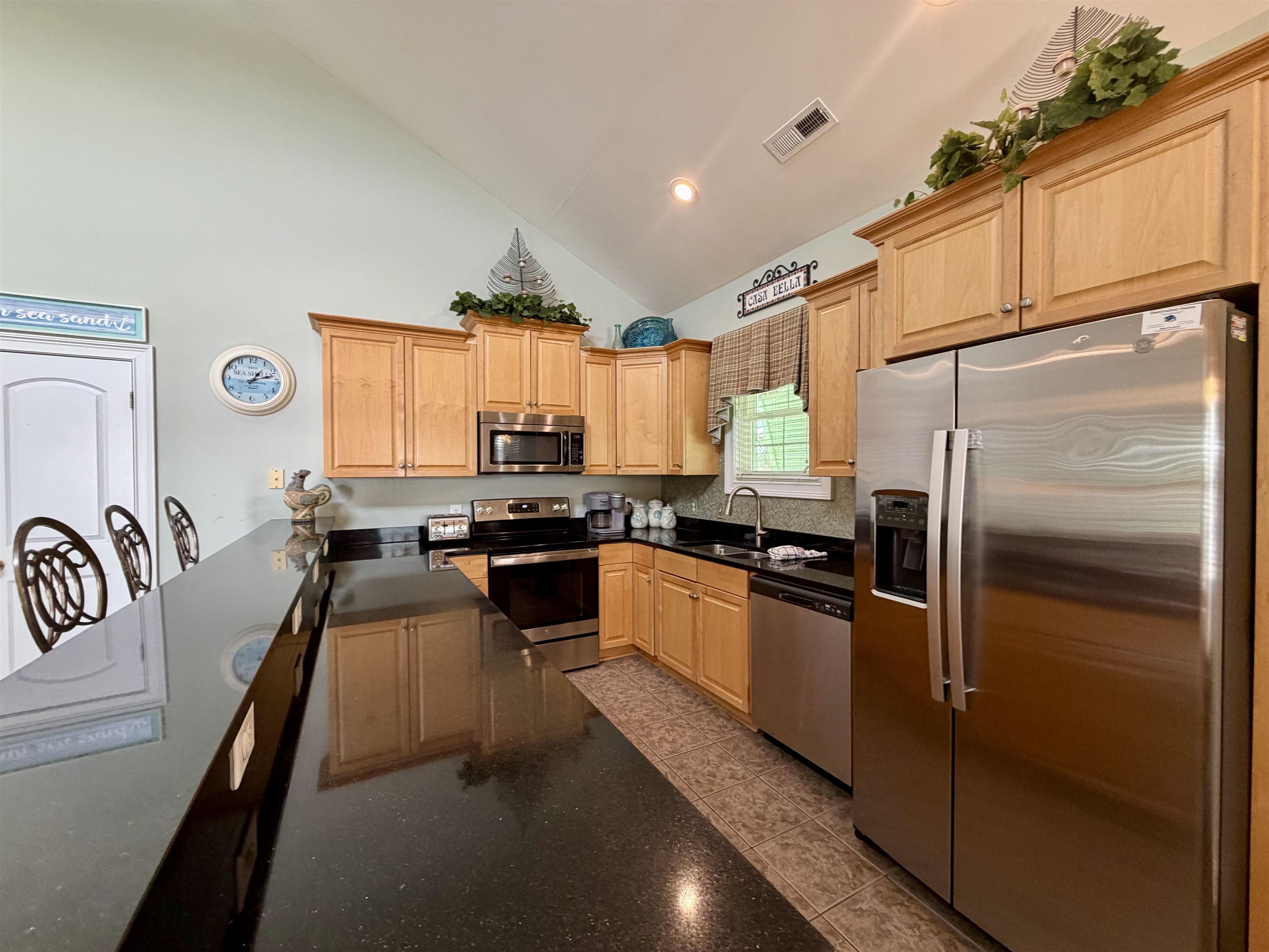 129 Georges Bay Rd. Property Photo 5