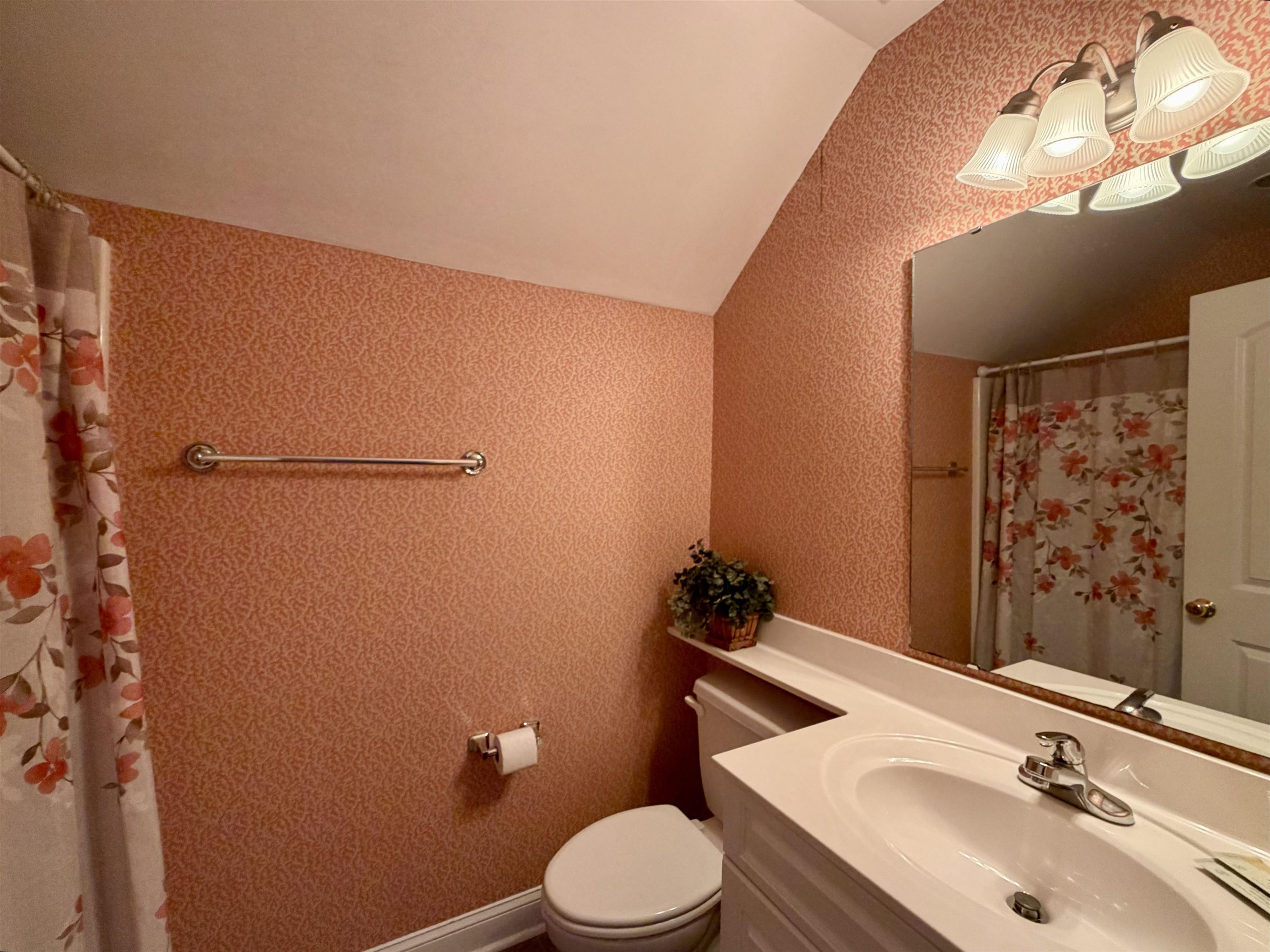 129 Georges Bay Rd. Property Photo 22