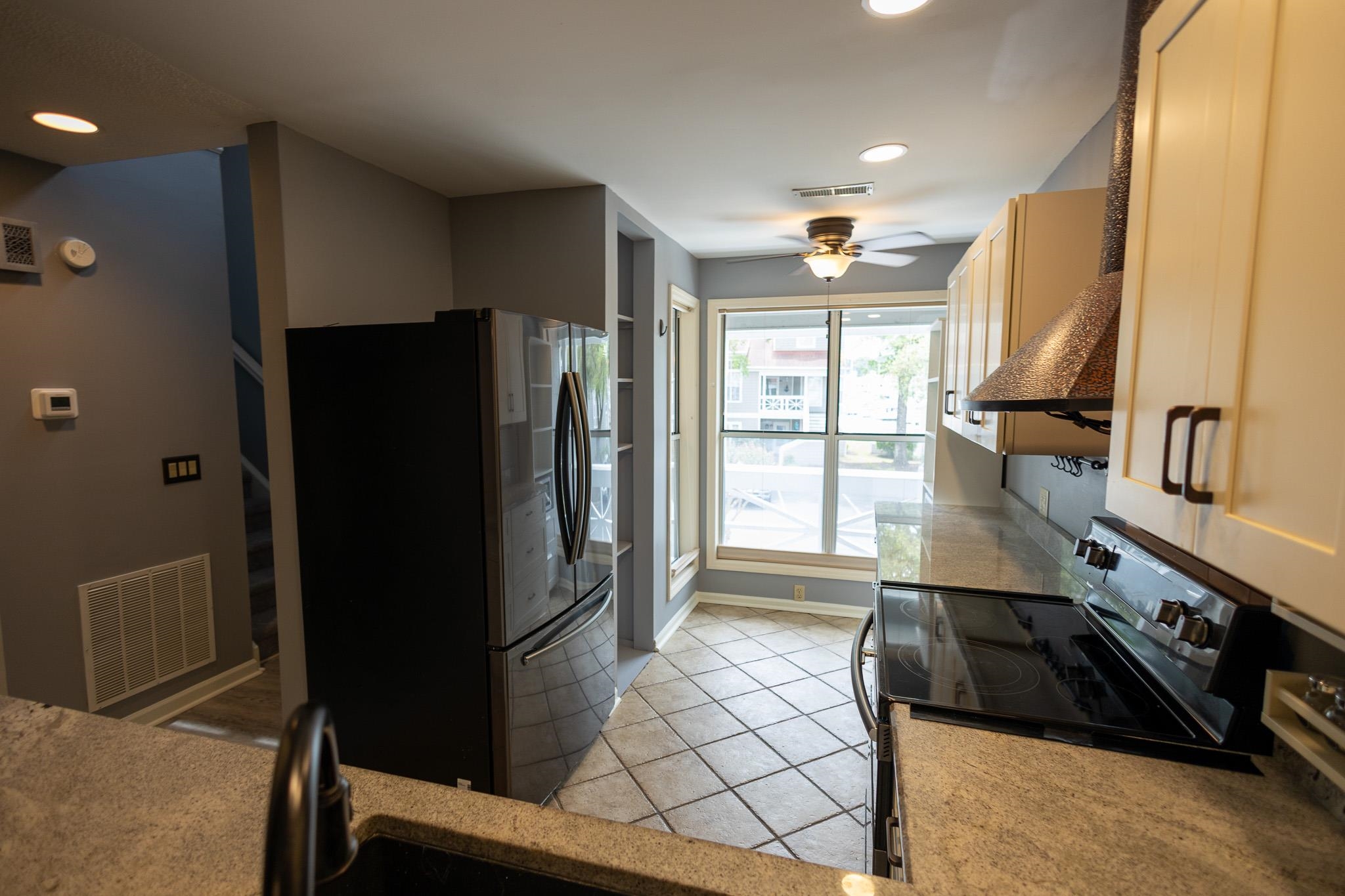 1473 Mariners Pointe Dr. Property Photo 12