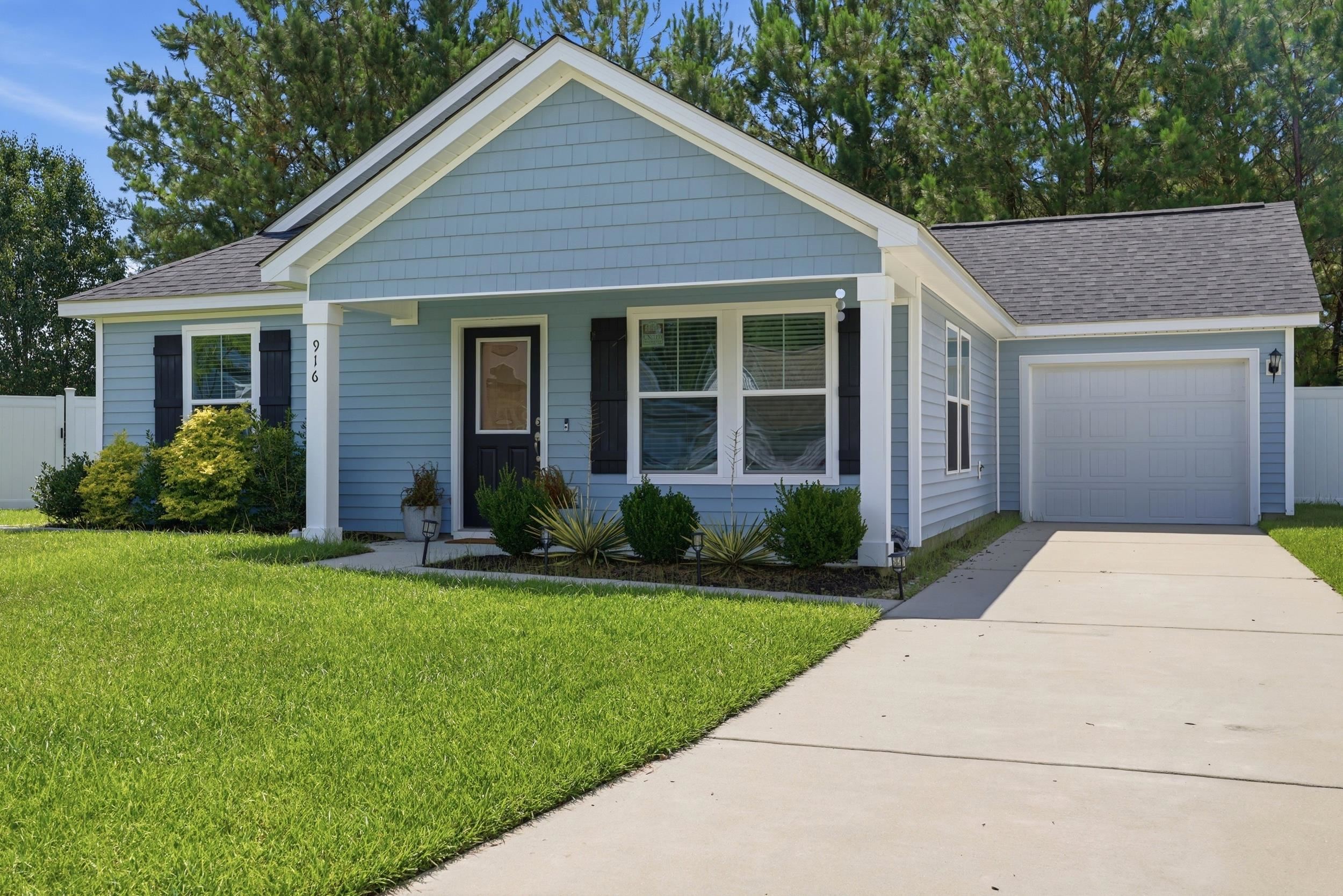 916 Clay Pigeon Ct. Property Photo 1