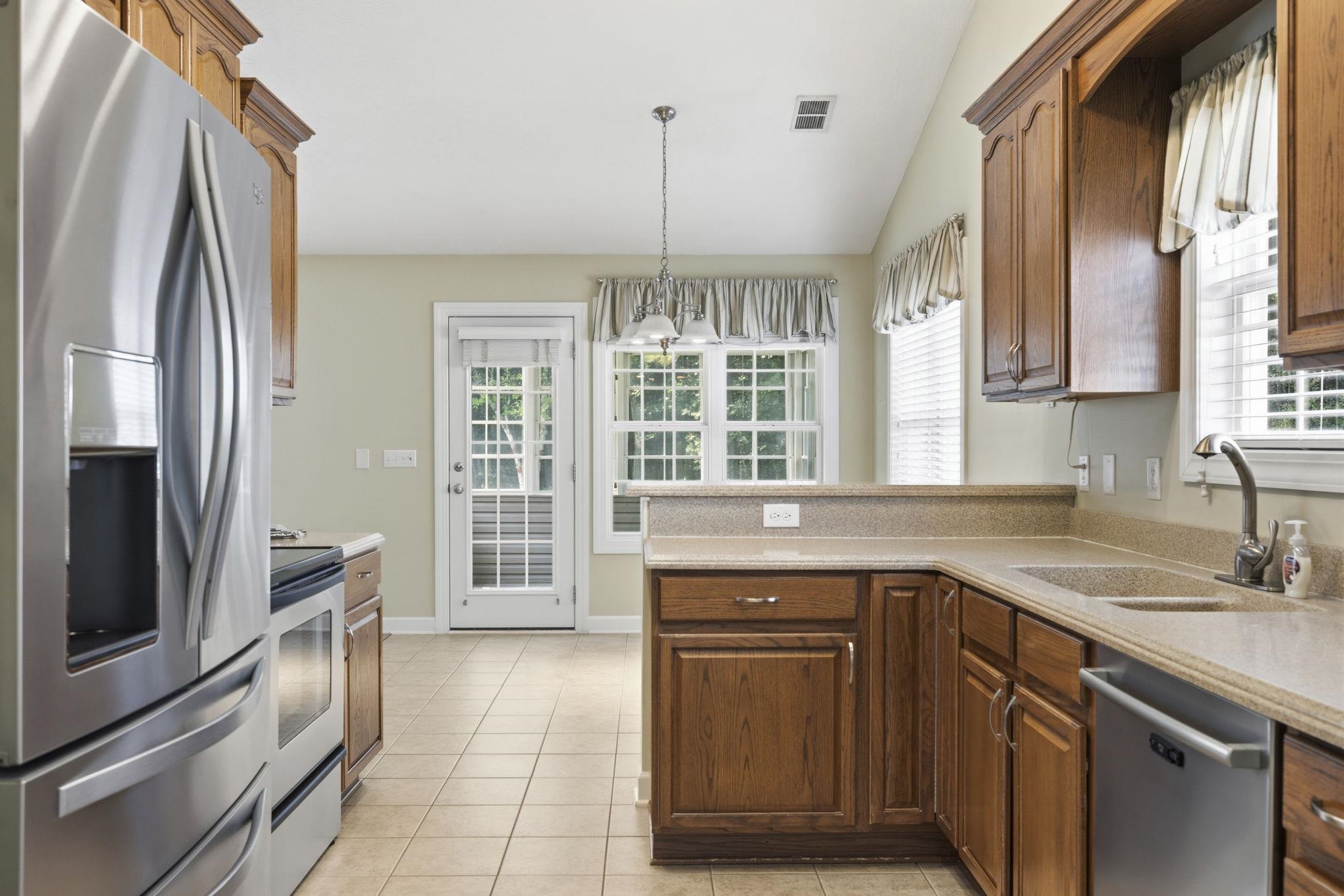 3048 Shorecrest Bay Dr. Property Photo 11
