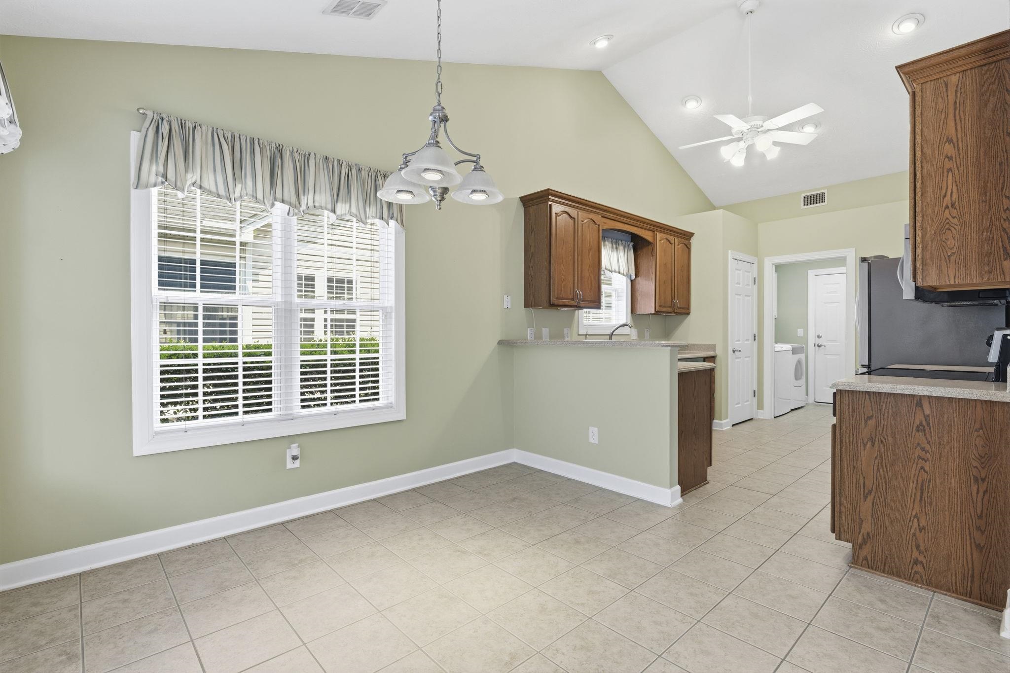 3048 Shorecrest Bay Dr. Property Photo 15