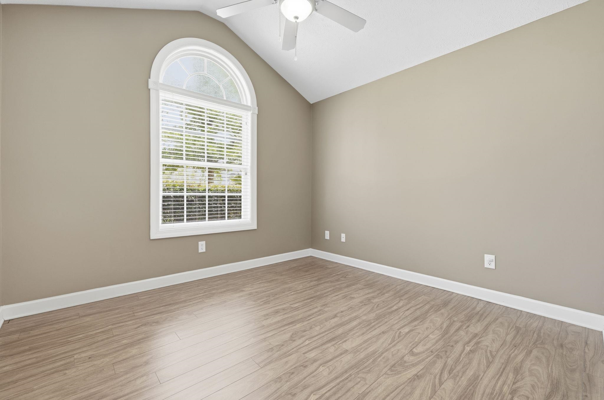 3048 Shorecrest Bay Dr. Property Photo 27