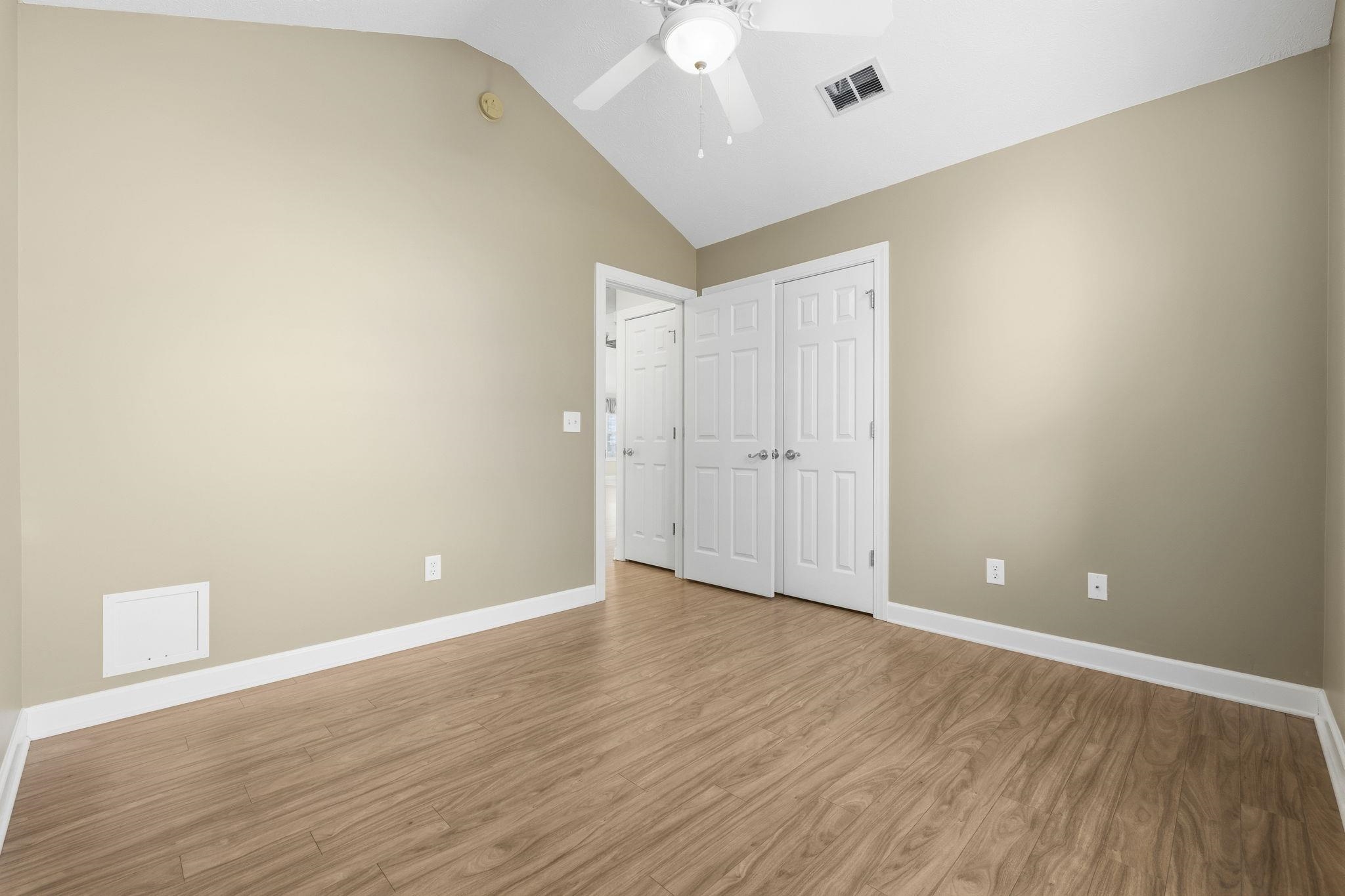 3048 Shorecrest Bay Dr. Property Photo 28