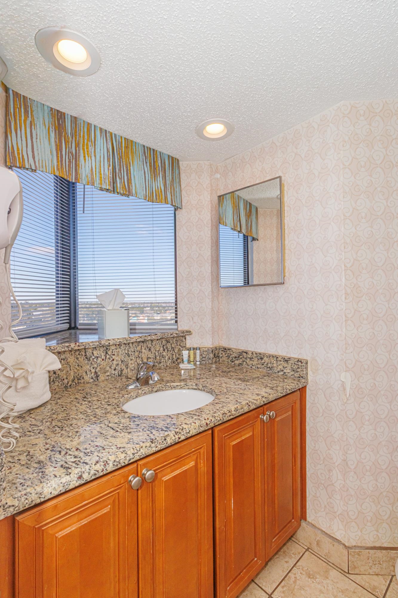 2701 N Ocean Blvd. Property Photo 19