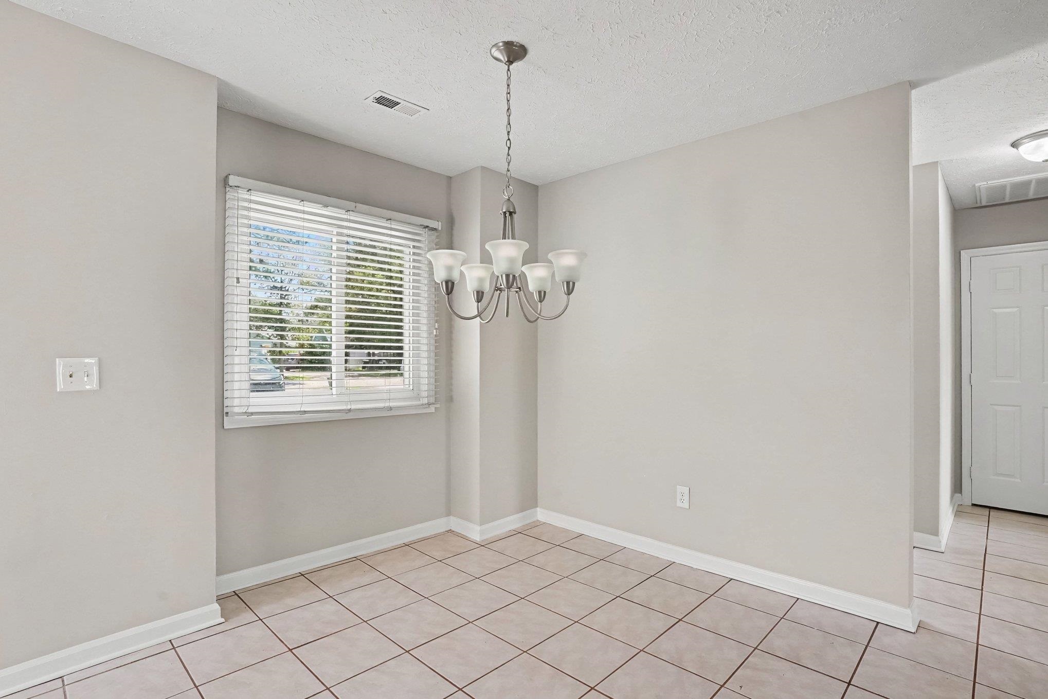 1057 Deer Run Ct. Property Photo 12