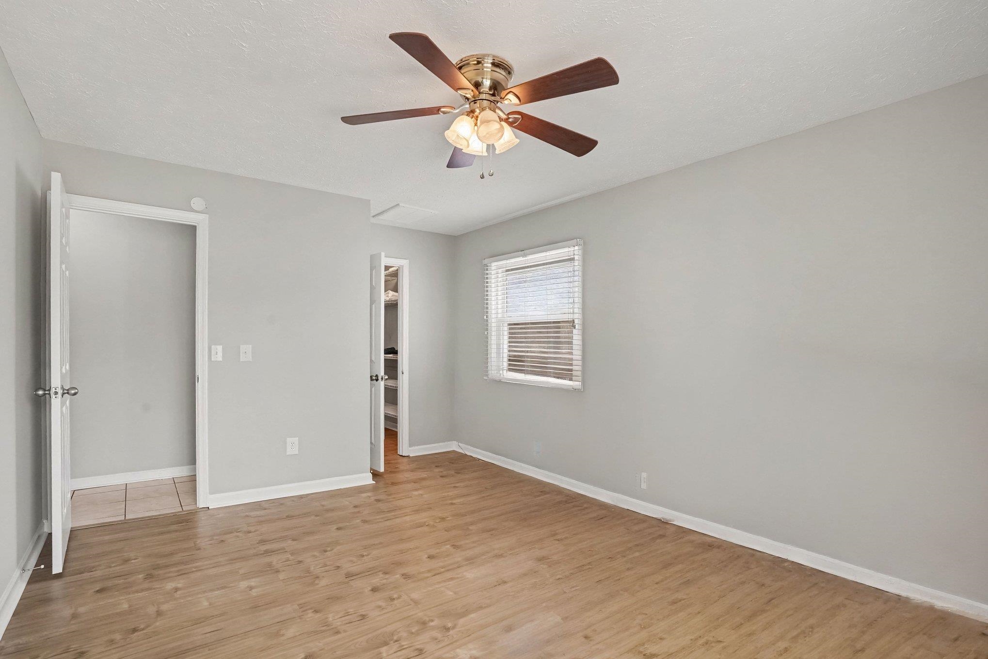 1057 Deer Run Ct. Property Photo 15