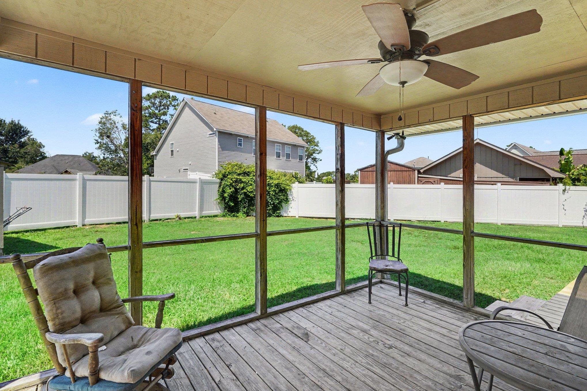1057 Deer Run Ct. Property Photo 22