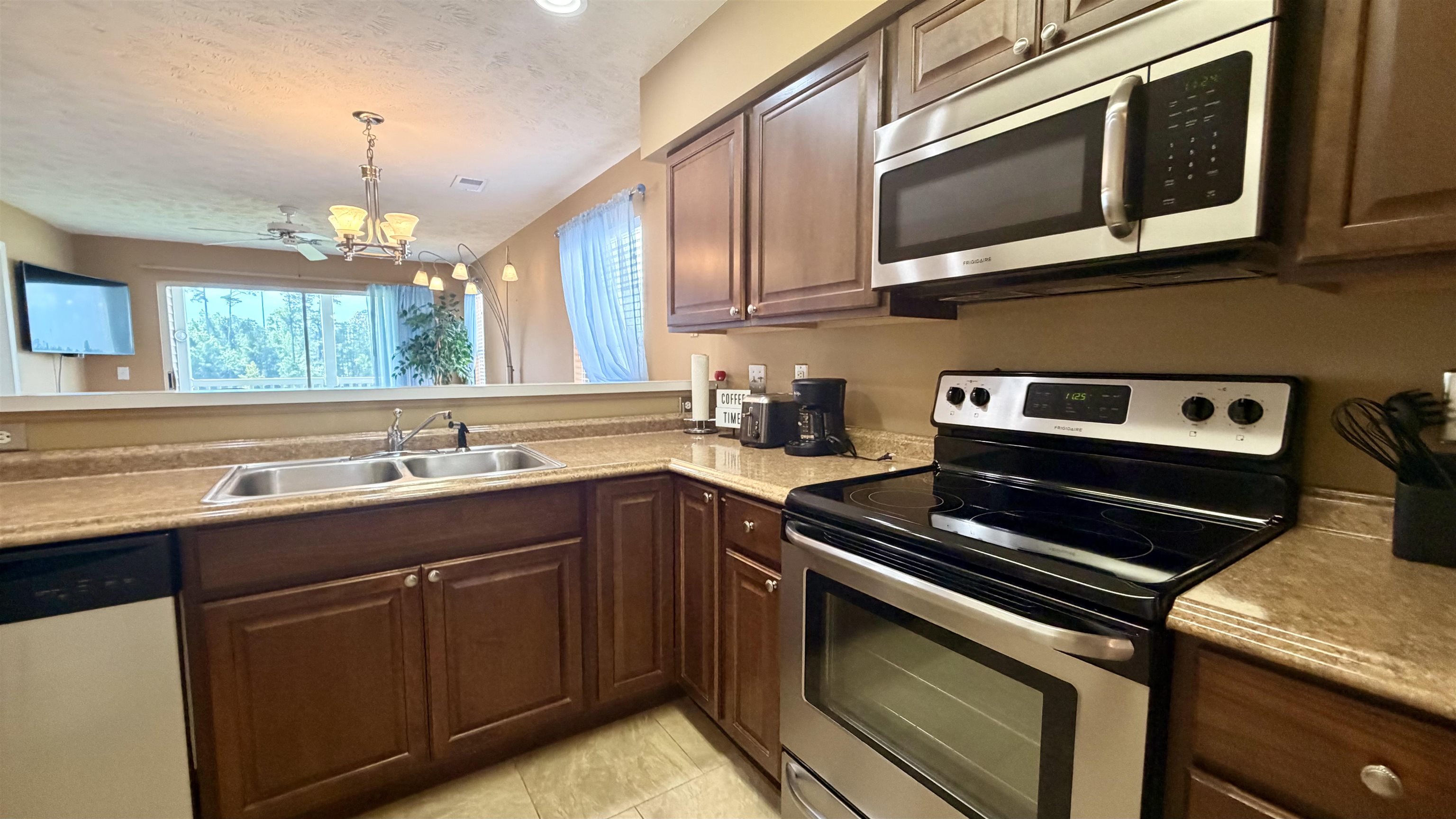 638 Waterway Village Blvd. Property Photo 8