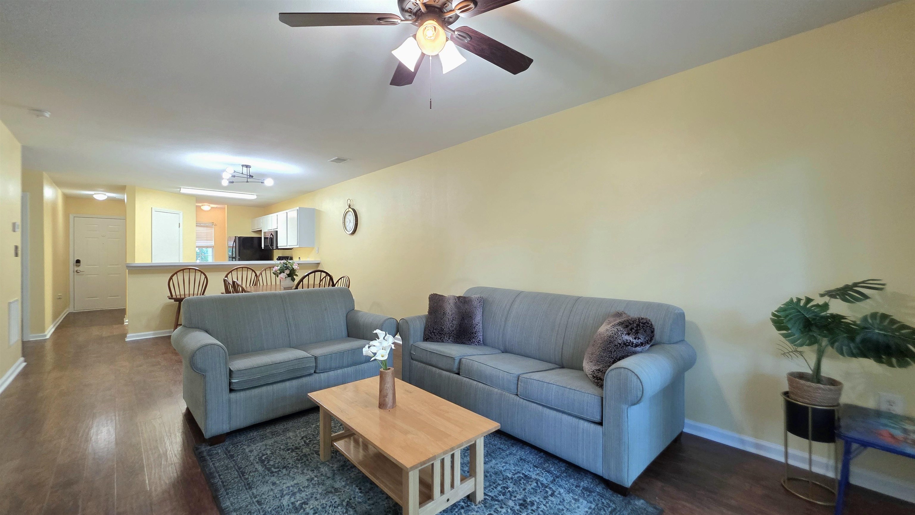 1258 River Oaks Dr. Property Photo 3