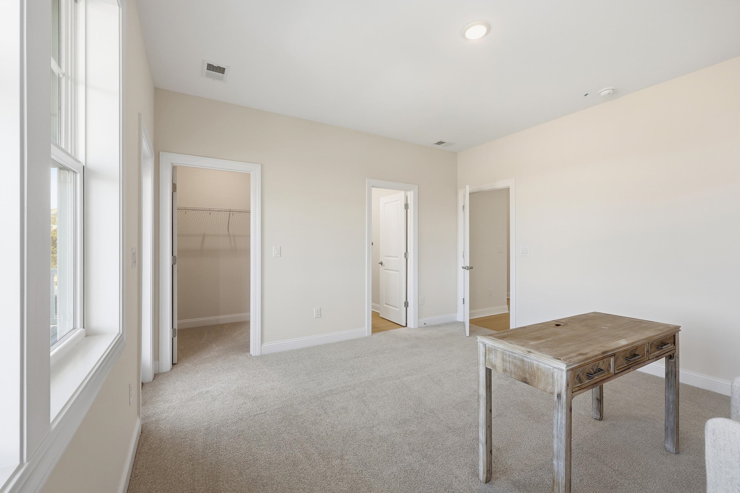 1313 Battery Park Dr. Property Photo 7