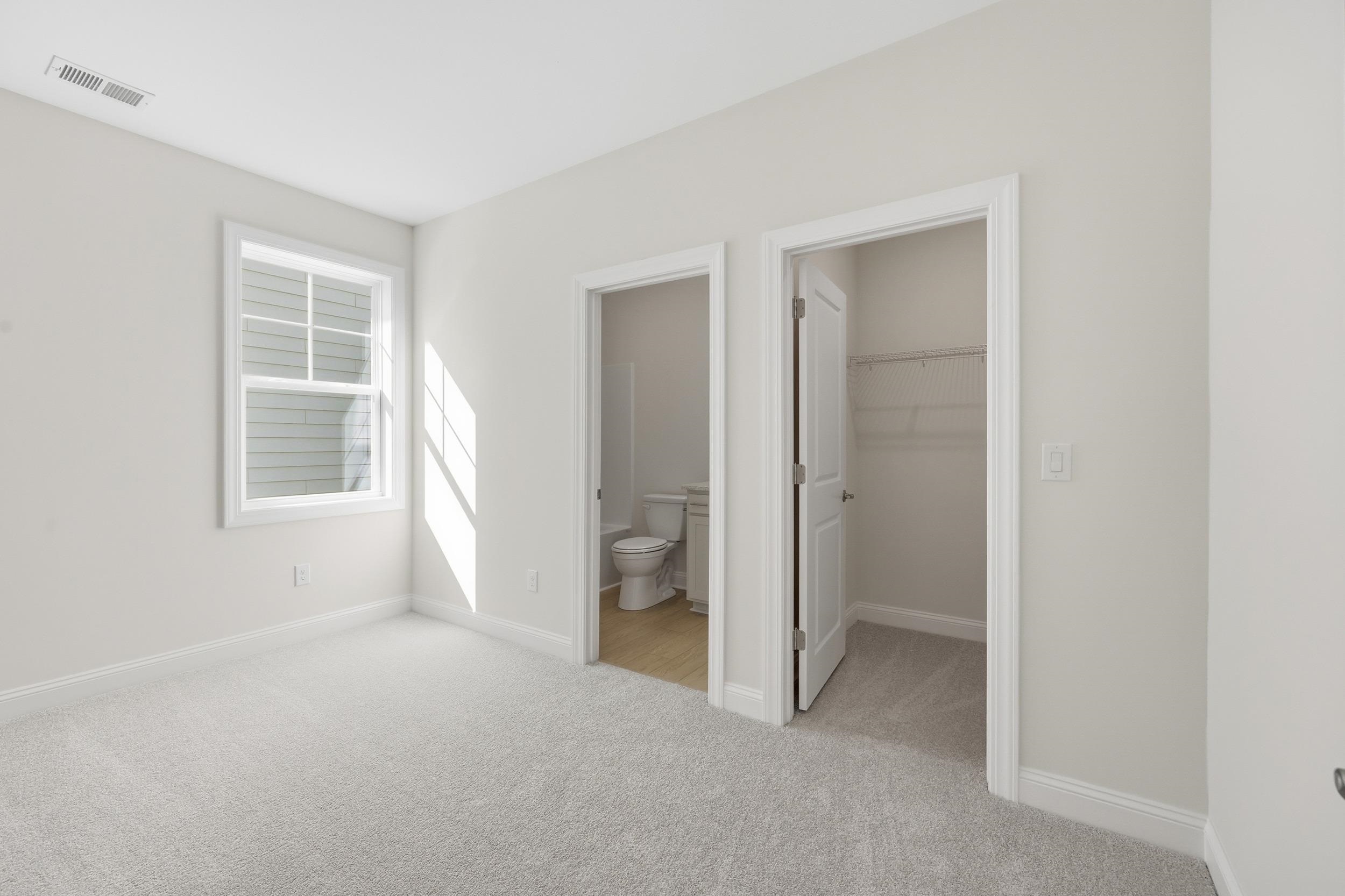 1313 Battery Park Dr. Property Photo 11