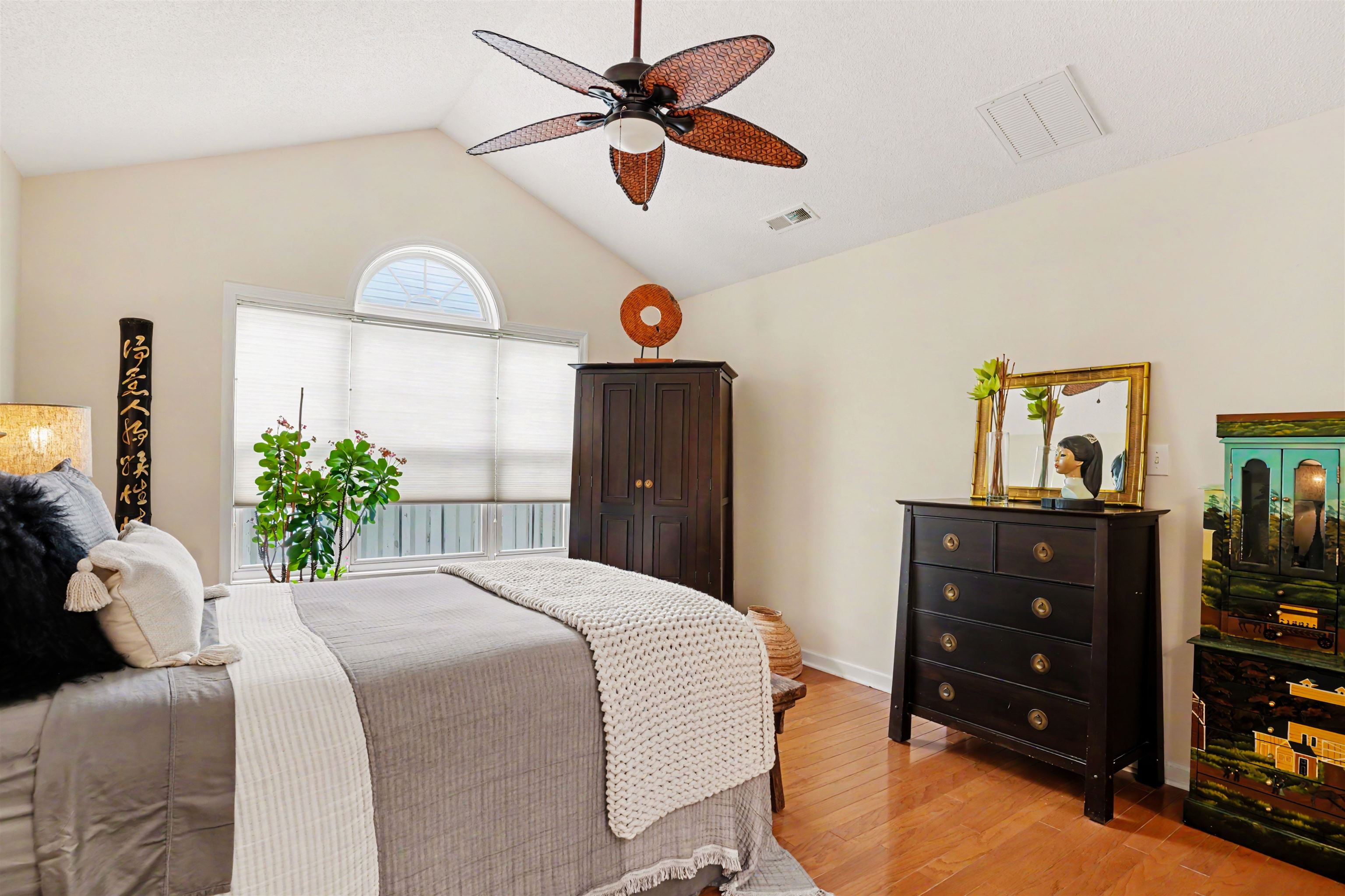1827 Windmere Way Property Photo 13