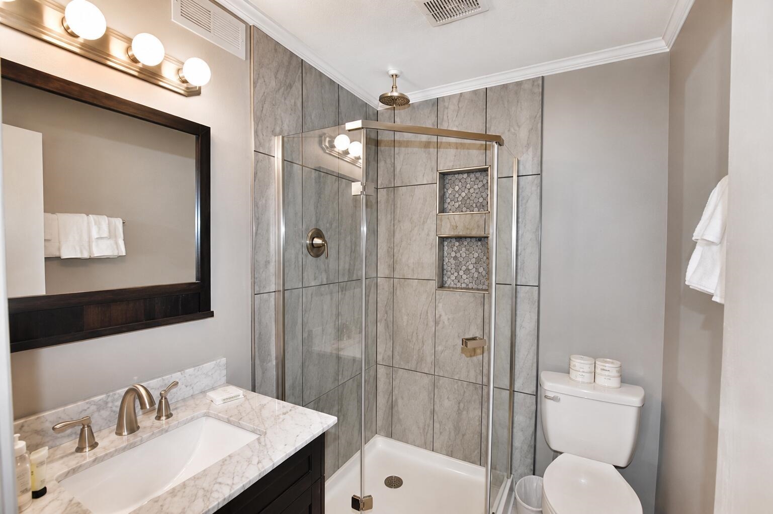 5601 N Ocean Blvd. Property Photo 10