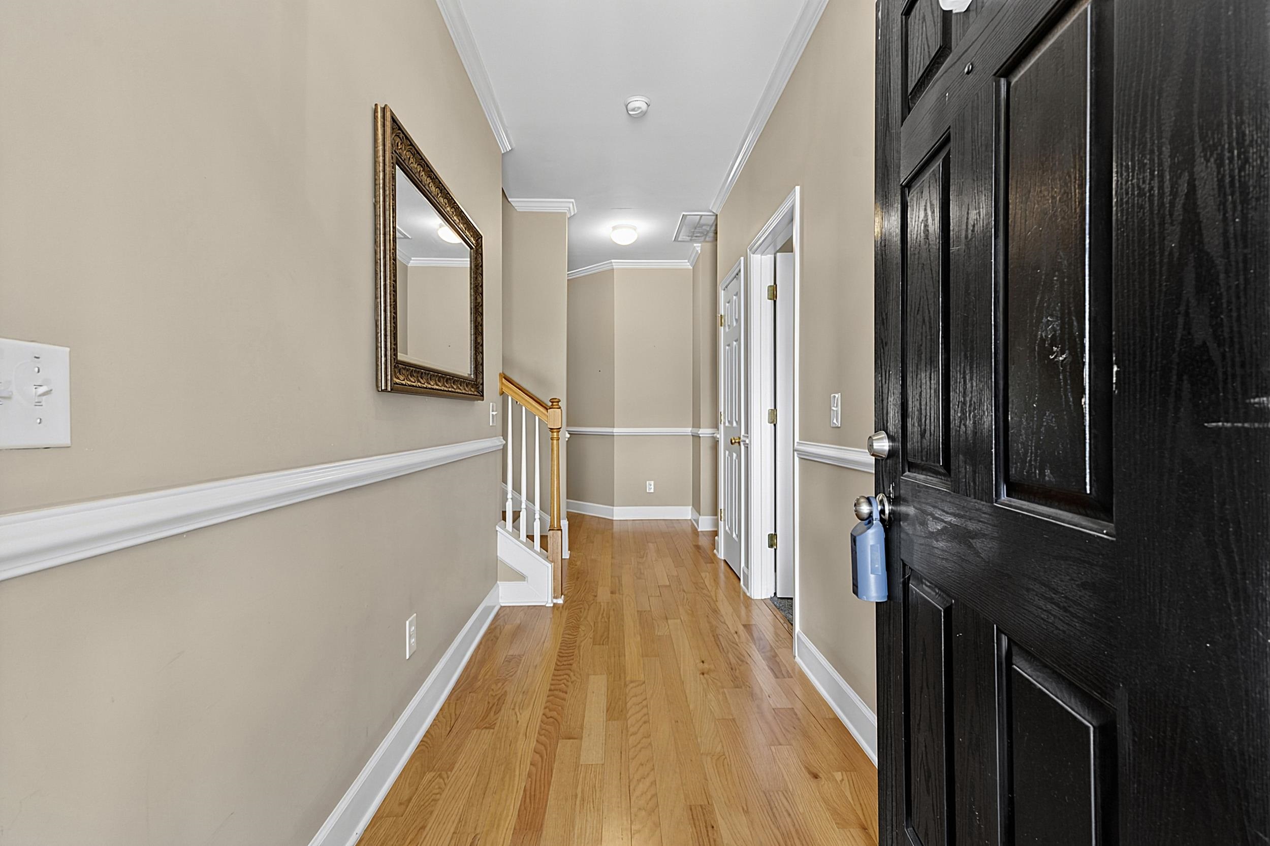 284 Viareggio Rd. Property Photo 8