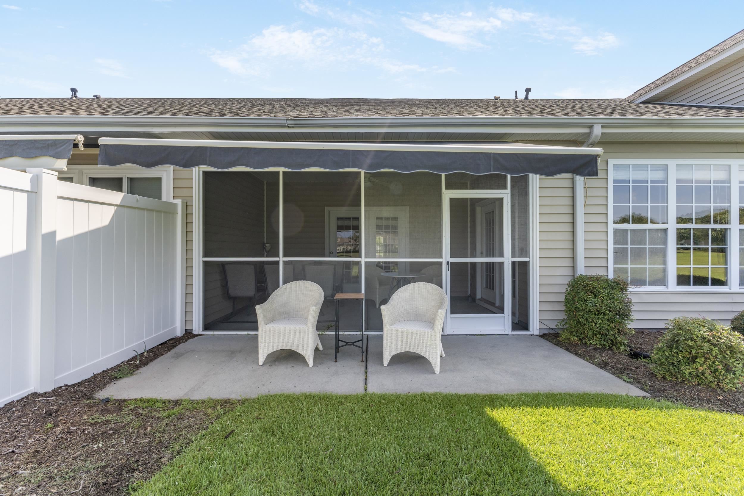 284 Viareggio Rd. Property Photo 53
