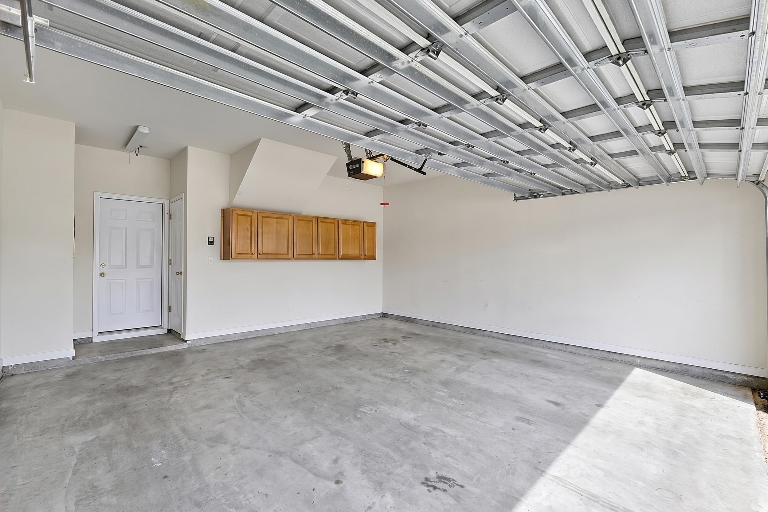 284 Viareggio Rd. Property Photo 57