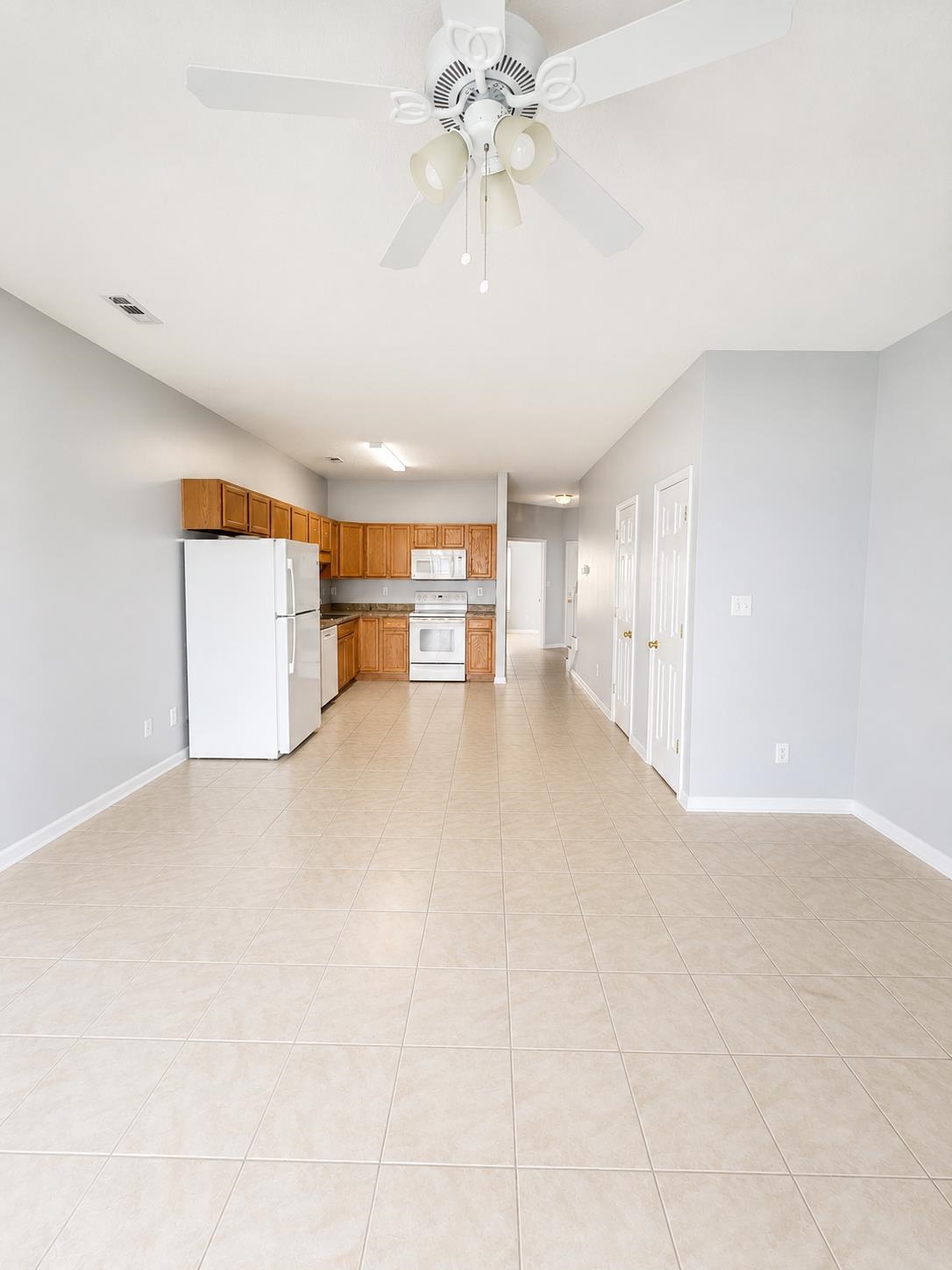 602 Beach Walk Pl. Property Photo 4