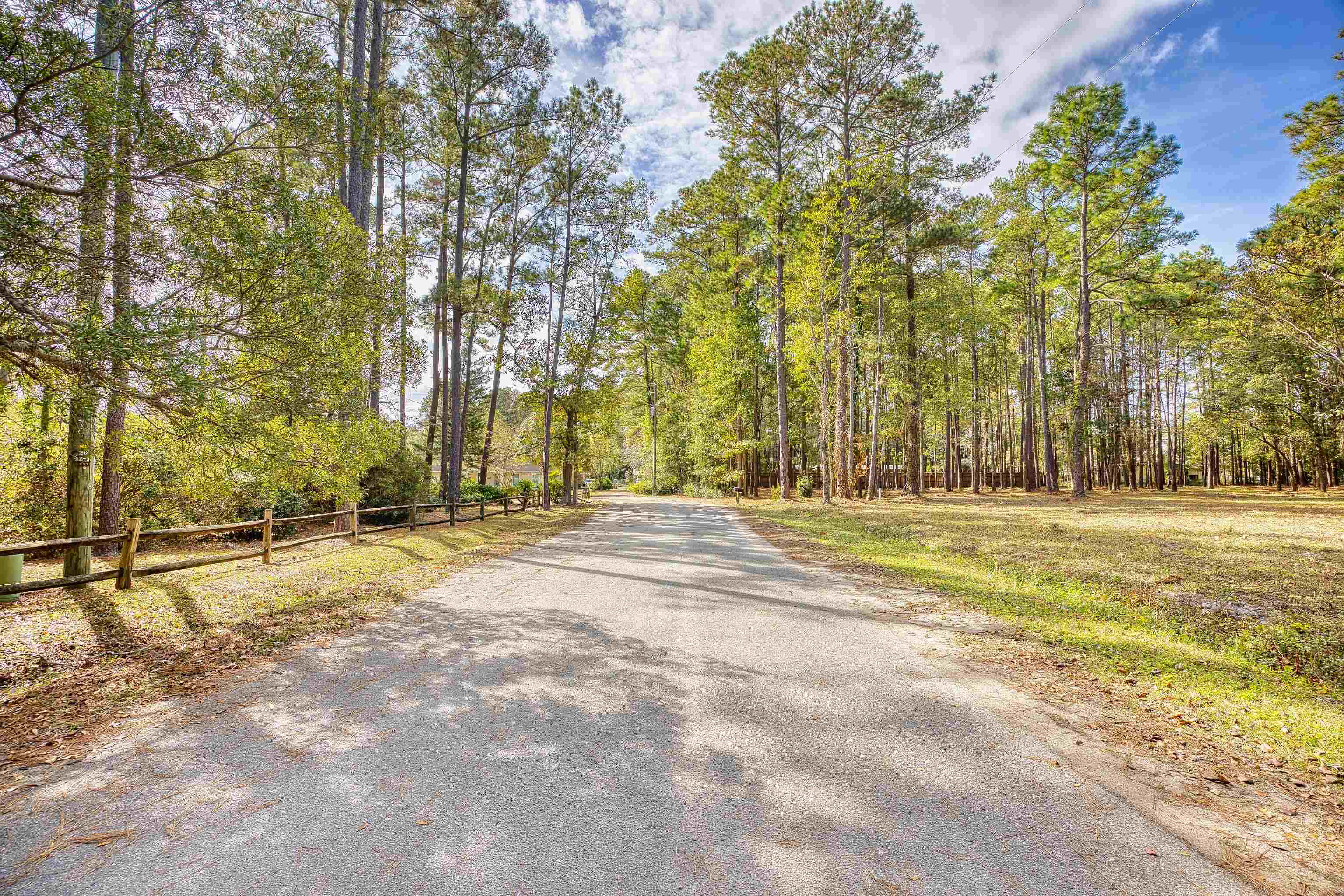 4250 Lilac Rd. Property Photo 34