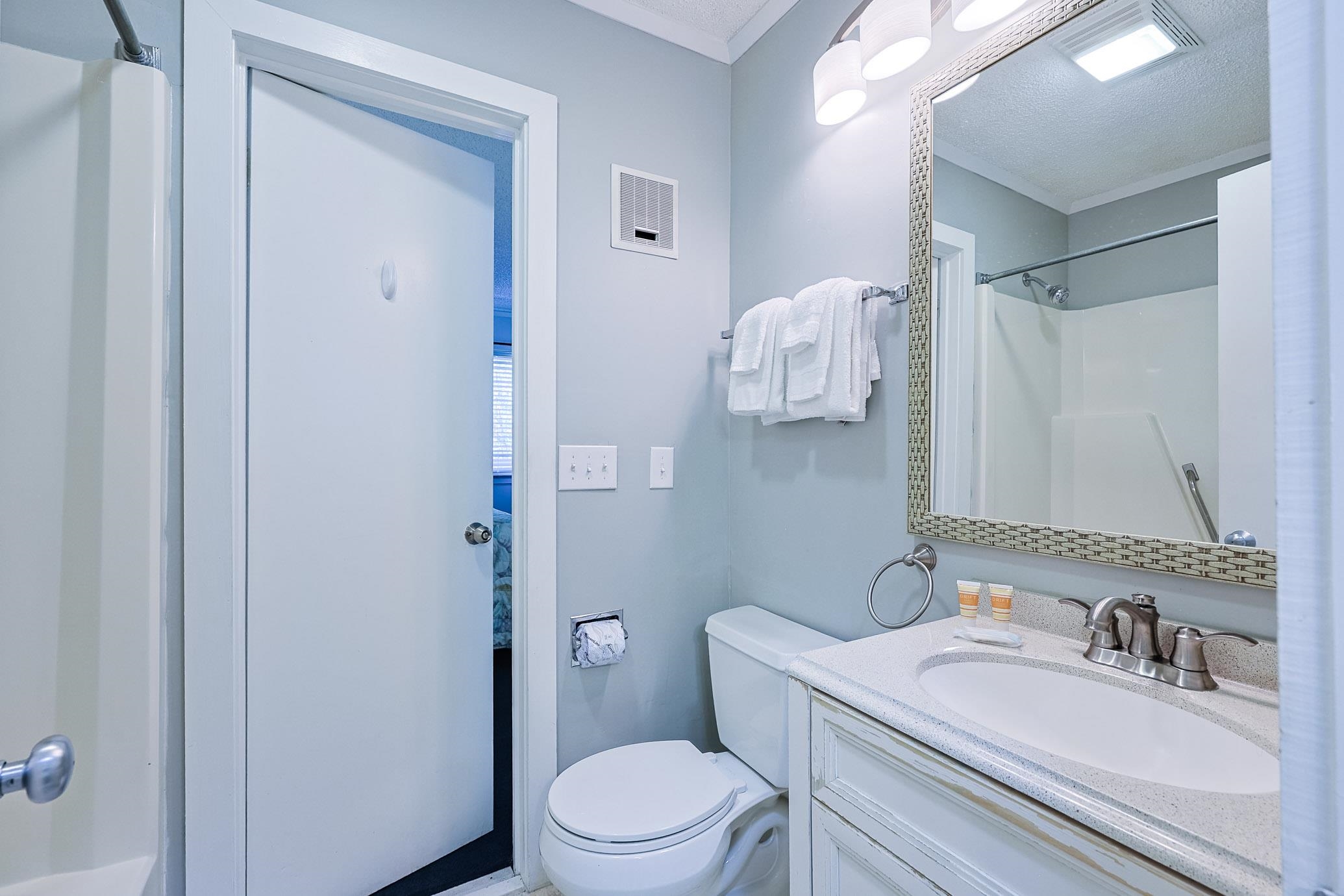 415 Ocean Creek Dr. Property Photo 15