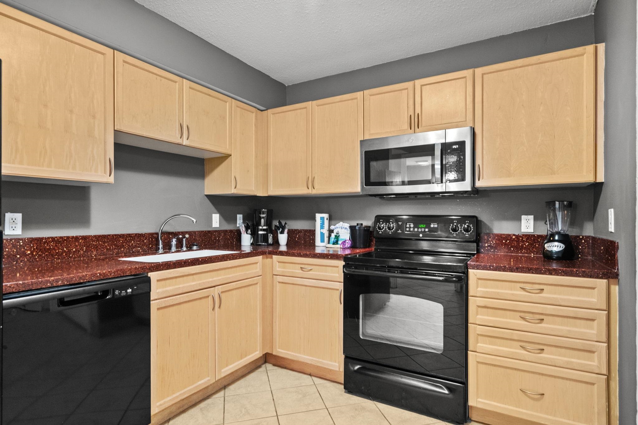 3500 N Ocean Blvd. Property Photo 7