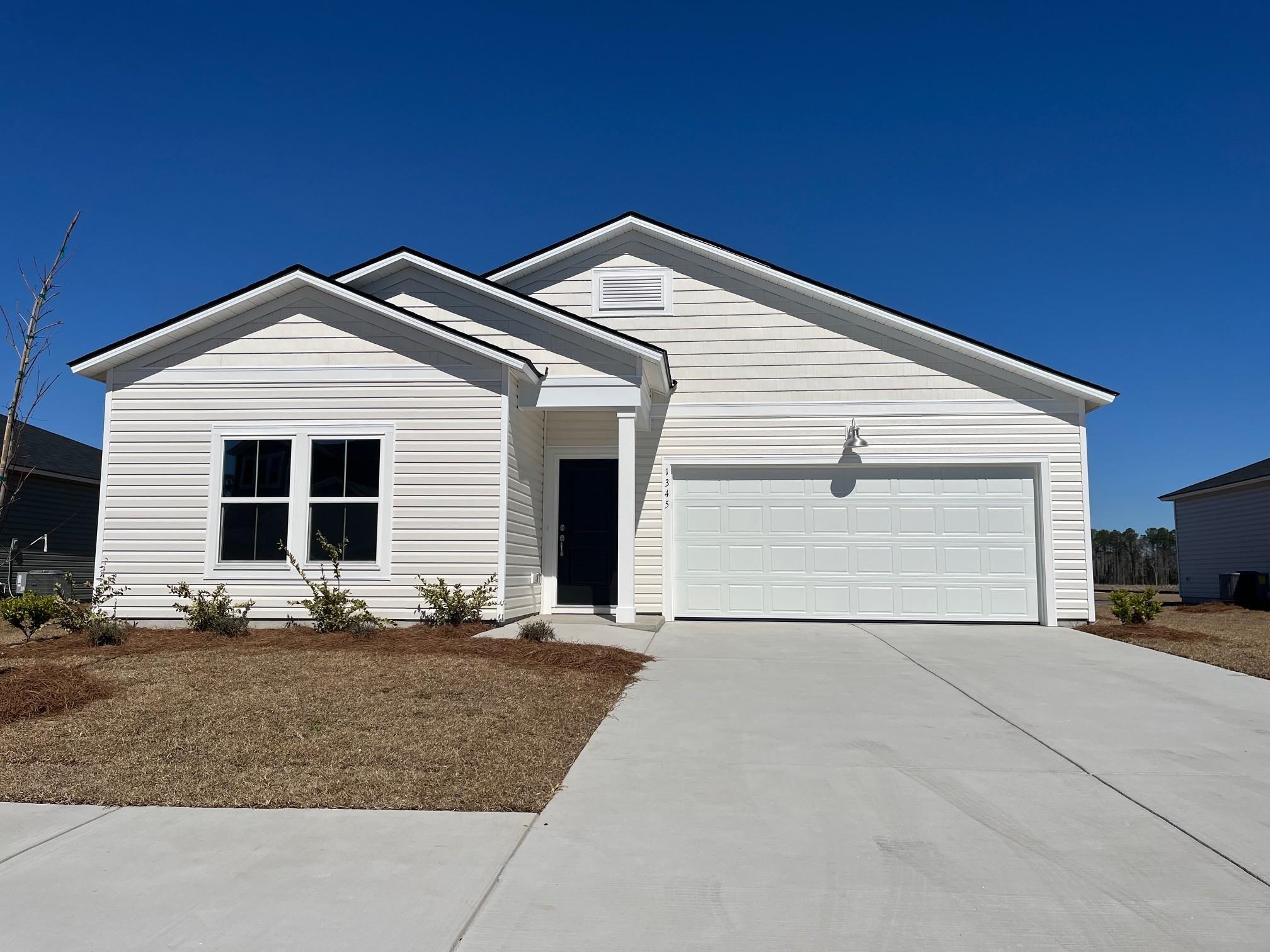 550 Cambria Dr Property Photo 2