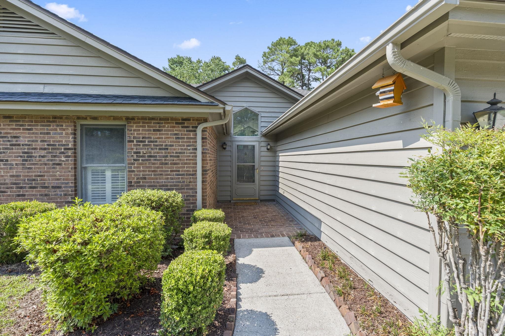 220 Cedar Ridge Ln. Property Photo 4