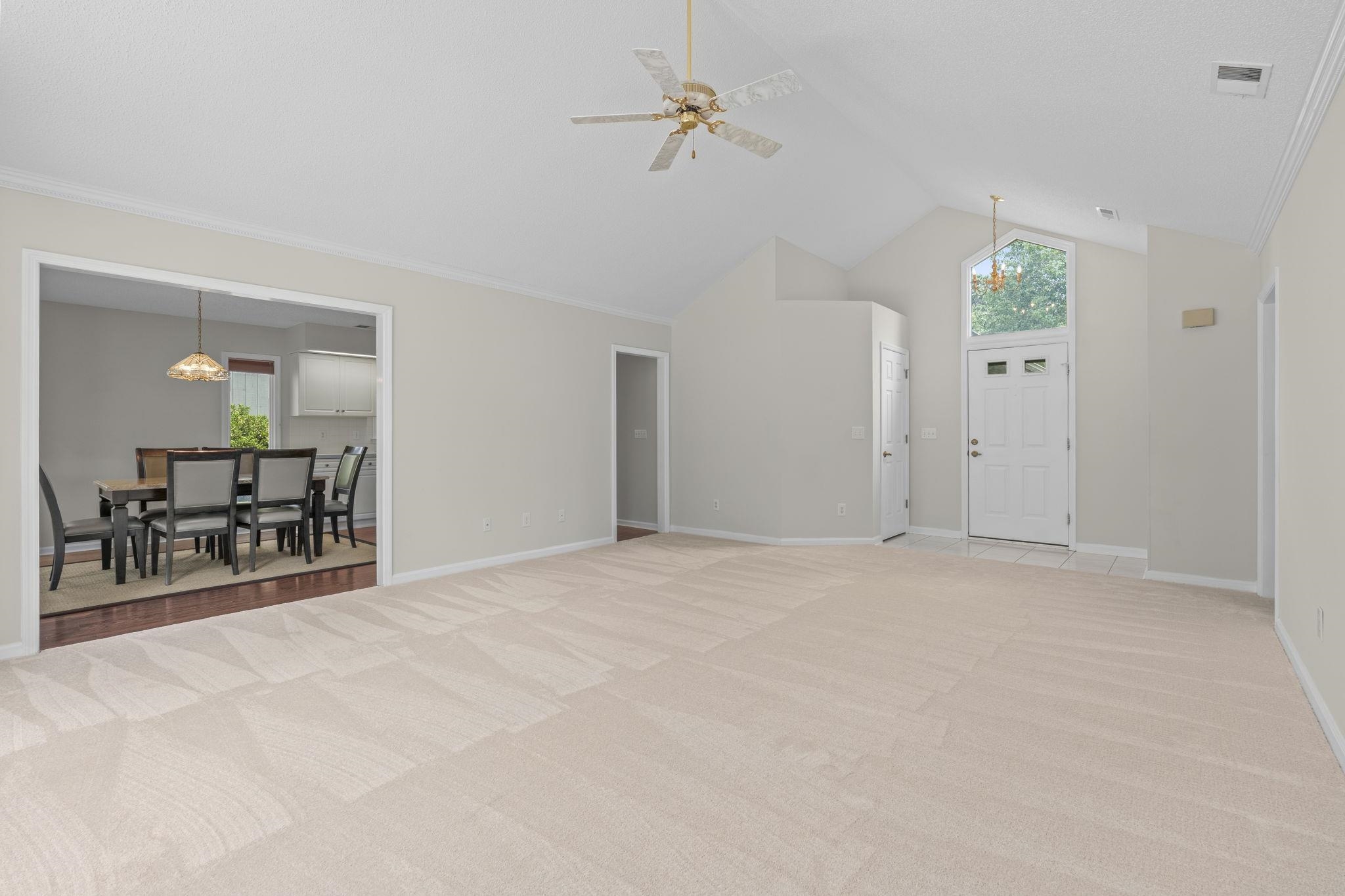220 Cedar Ridge Ln. Property Photo 12