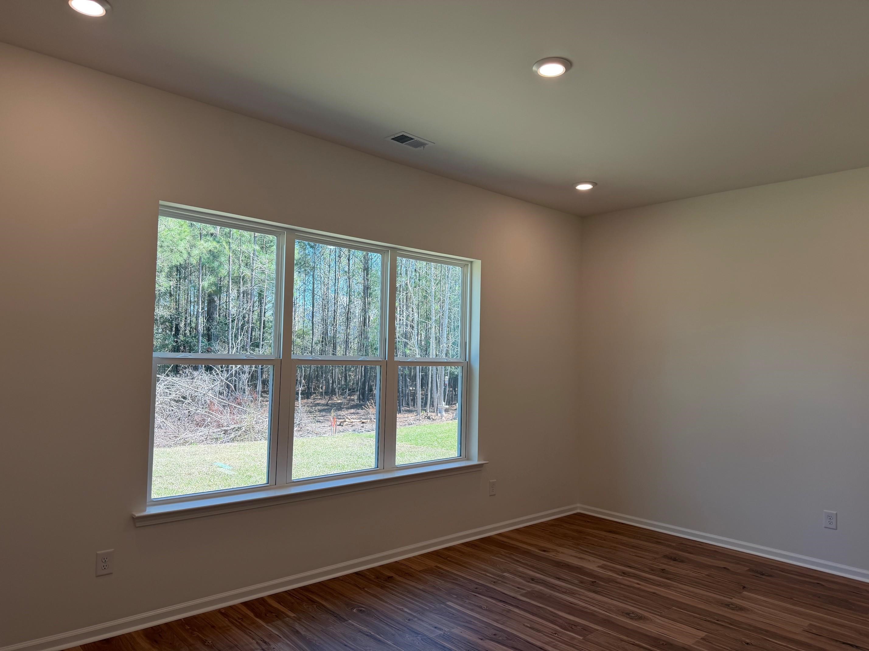 26 Northbrook Dr Property Photo 27