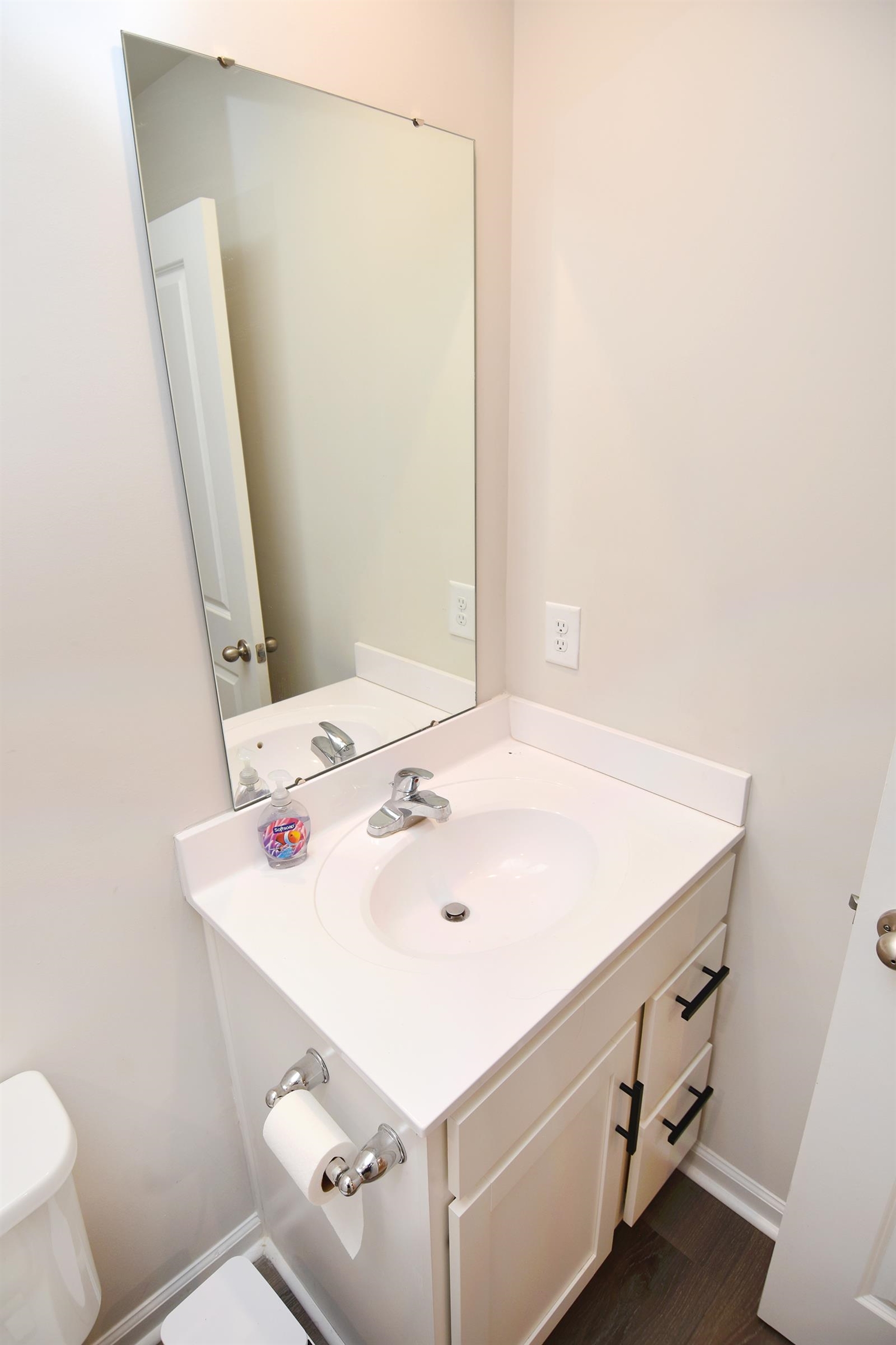 151 Villa Grande St. Property Photo 32