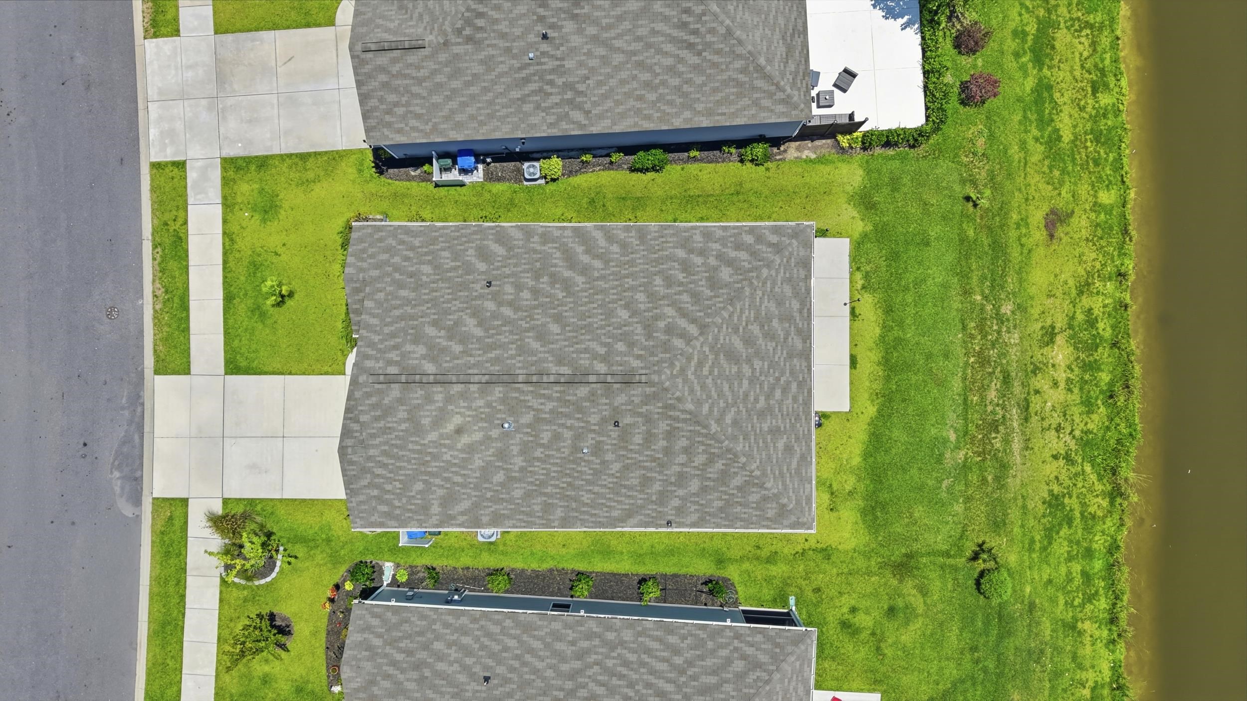 2556 Orion Loop Property Photo 12