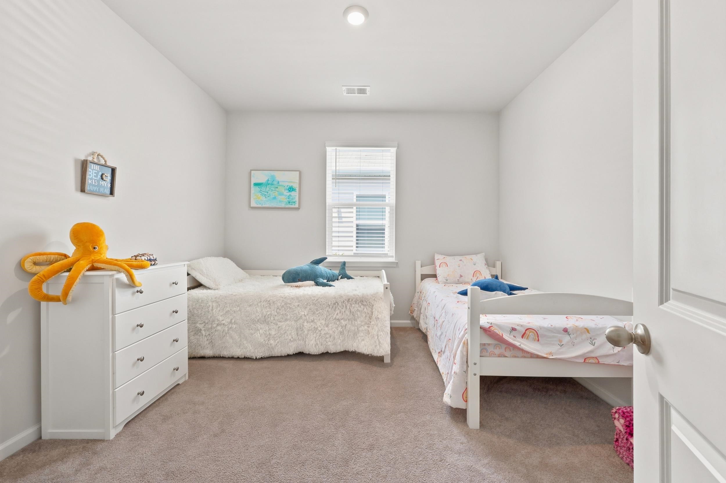 2556 Orion Loop Property Photo 24