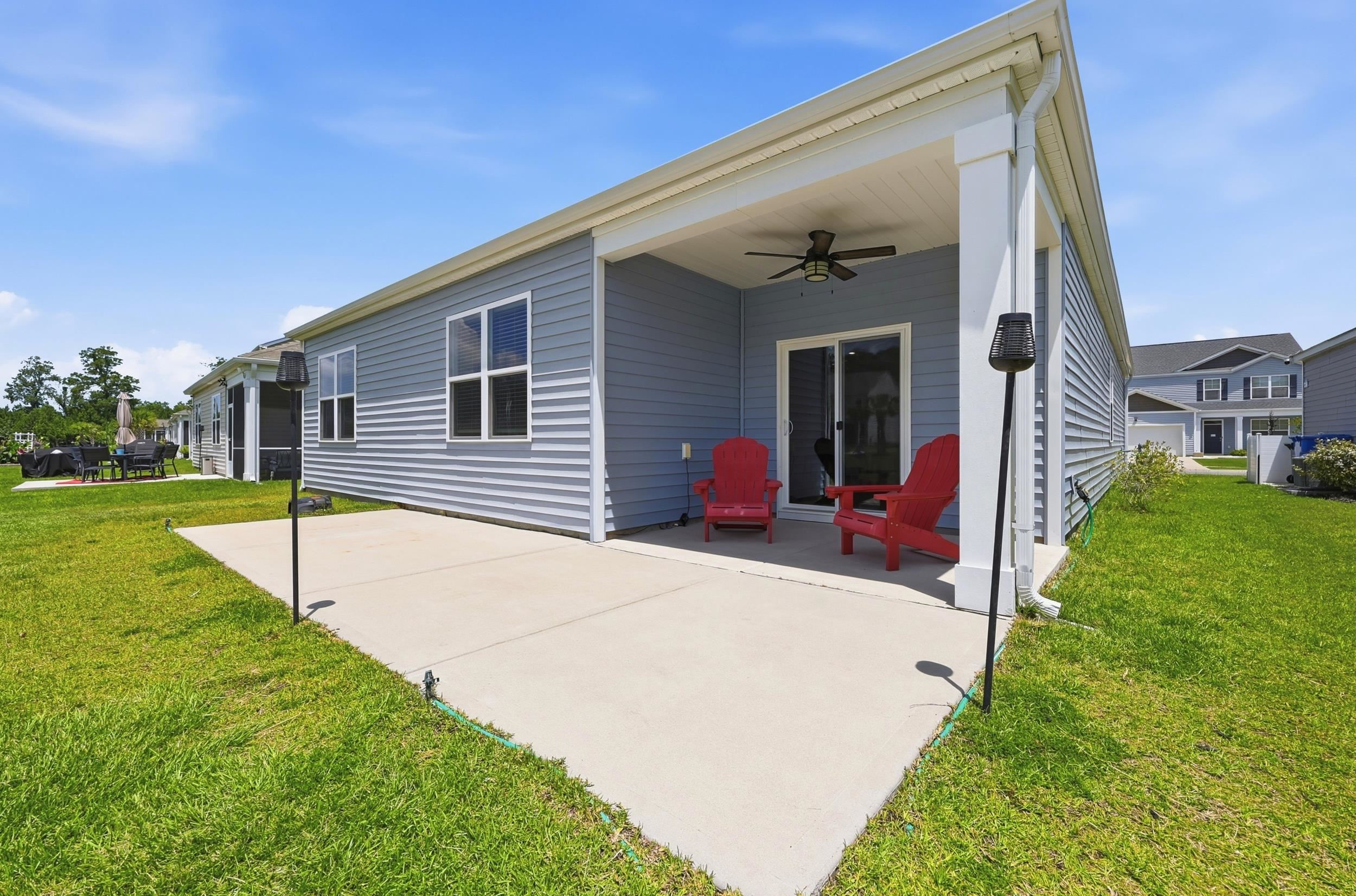 2556 Orion Loop Property Photo 33