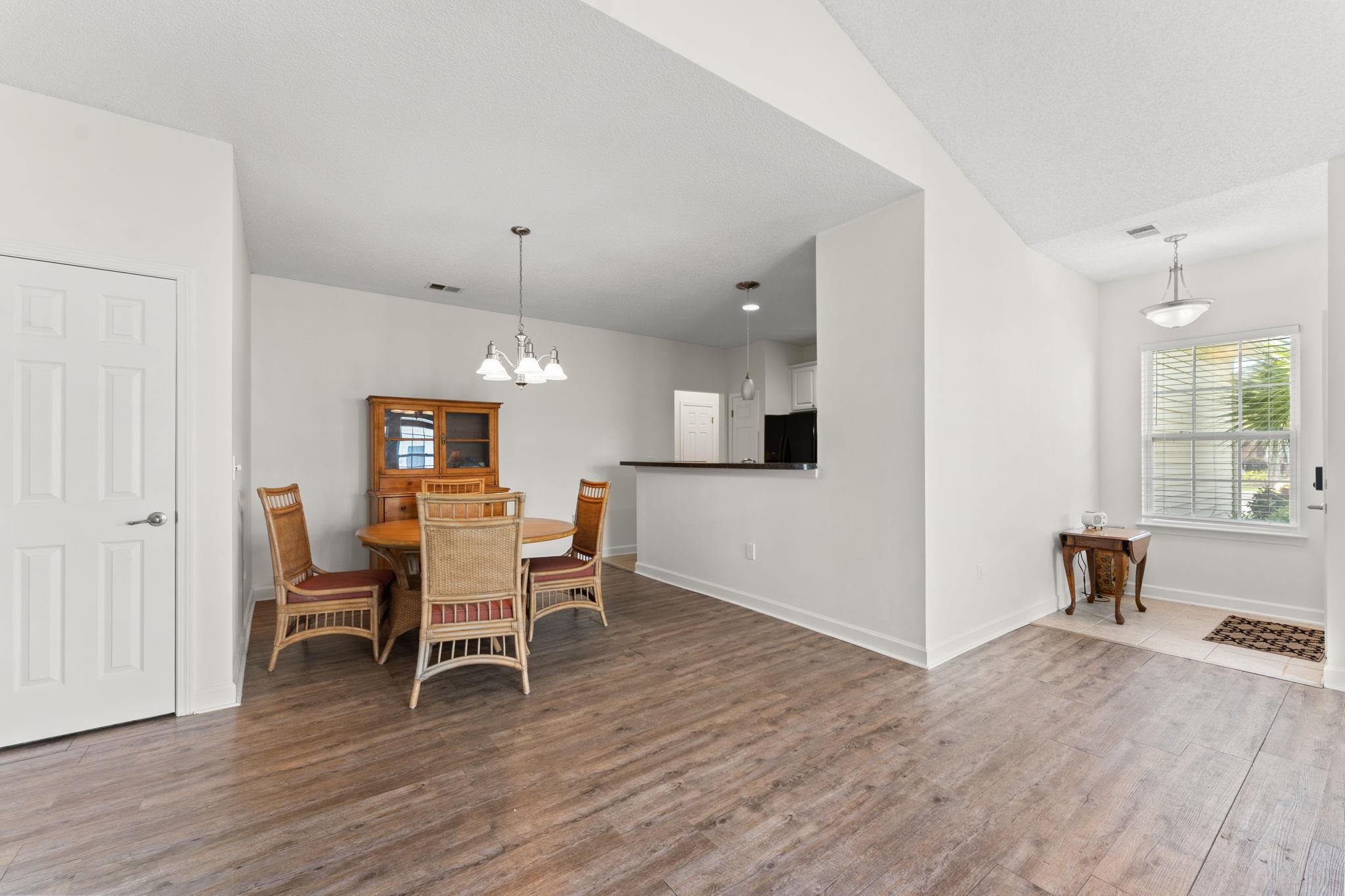 483 Deerfield Links Dr. Property Photo 4
