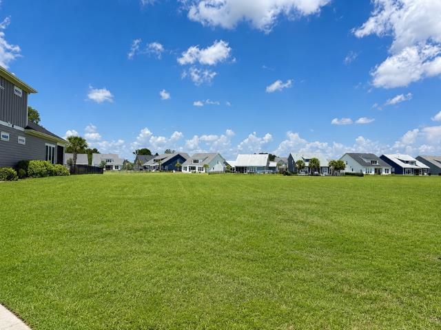 374 Harbour View Dr. Property Photo 1