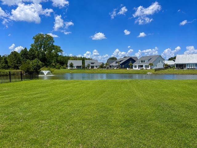 374 Harbour View Dr. Property Photo 3