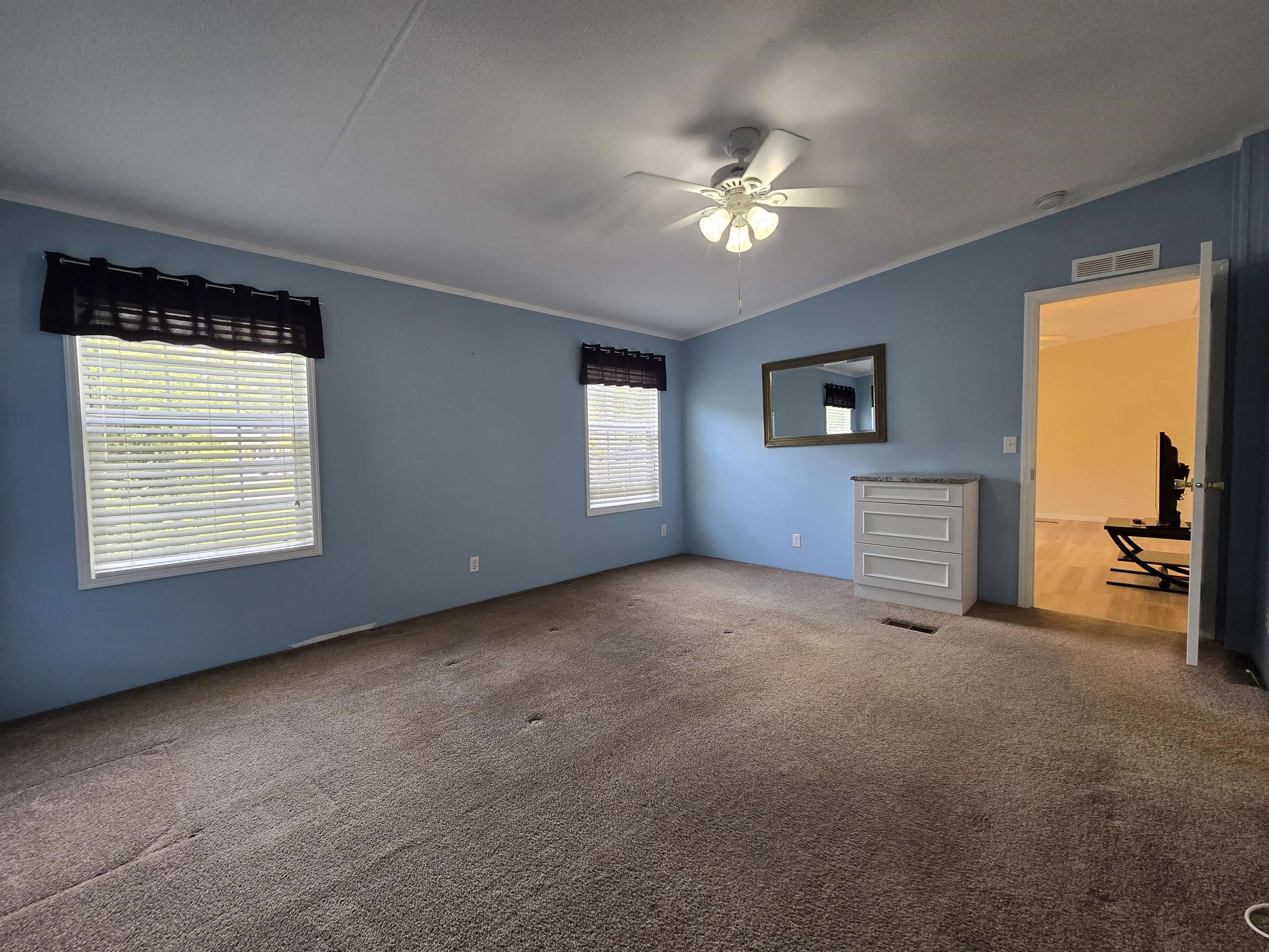 4 Talon Circle Property Photo 11