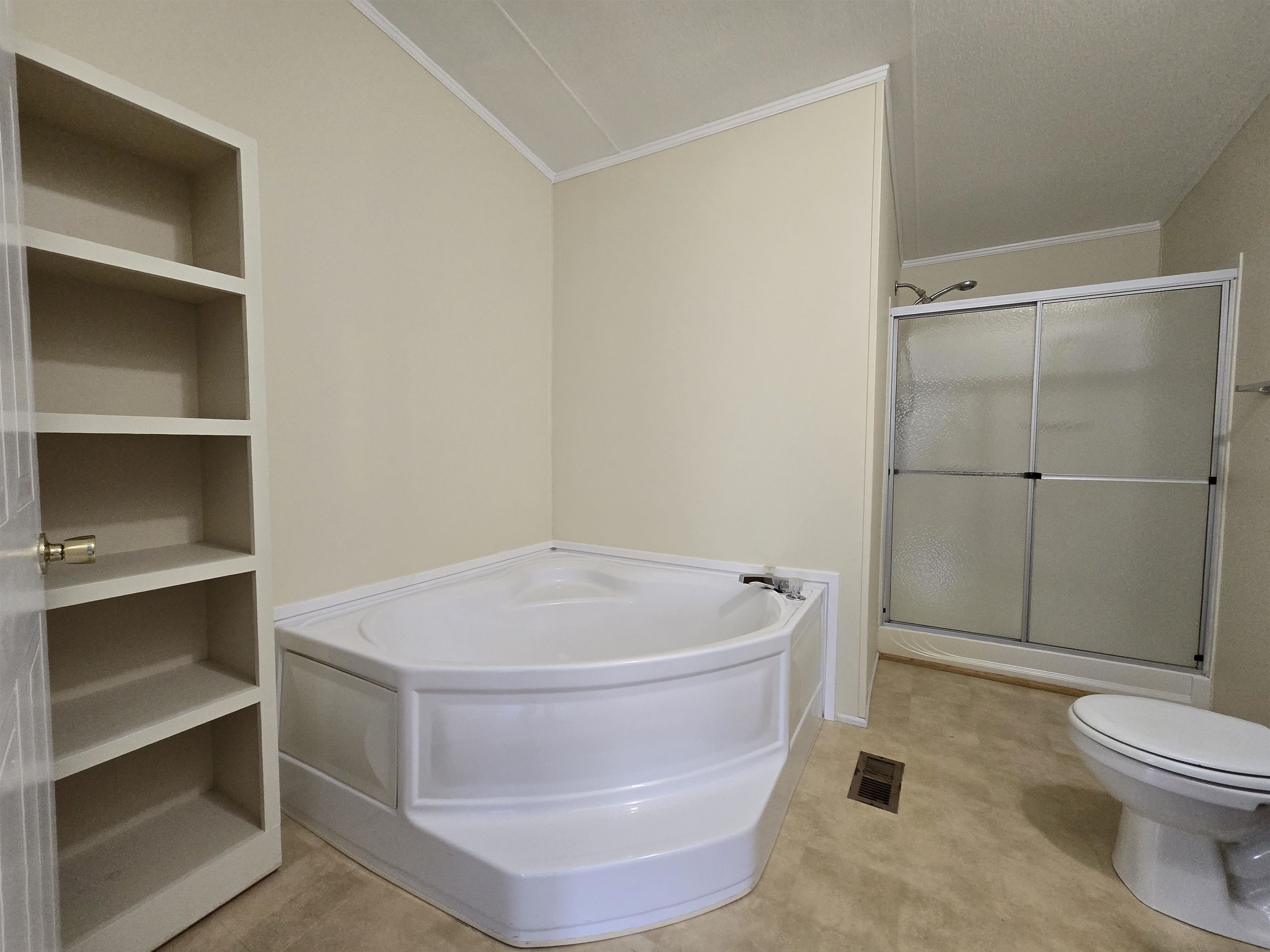 4 Talon Circle Property Photo 13