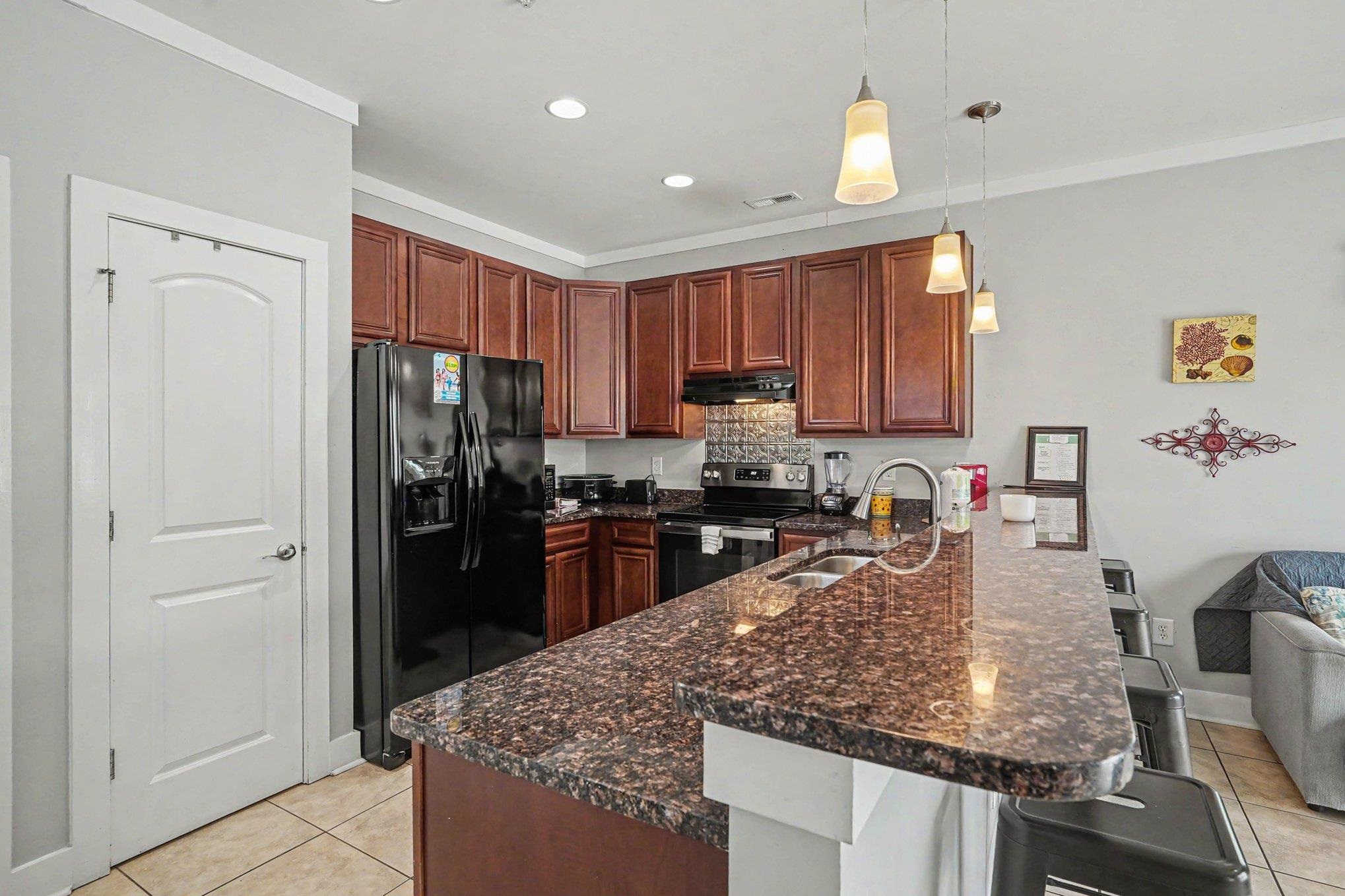 2741 Kashton Dr. Property Photo 5