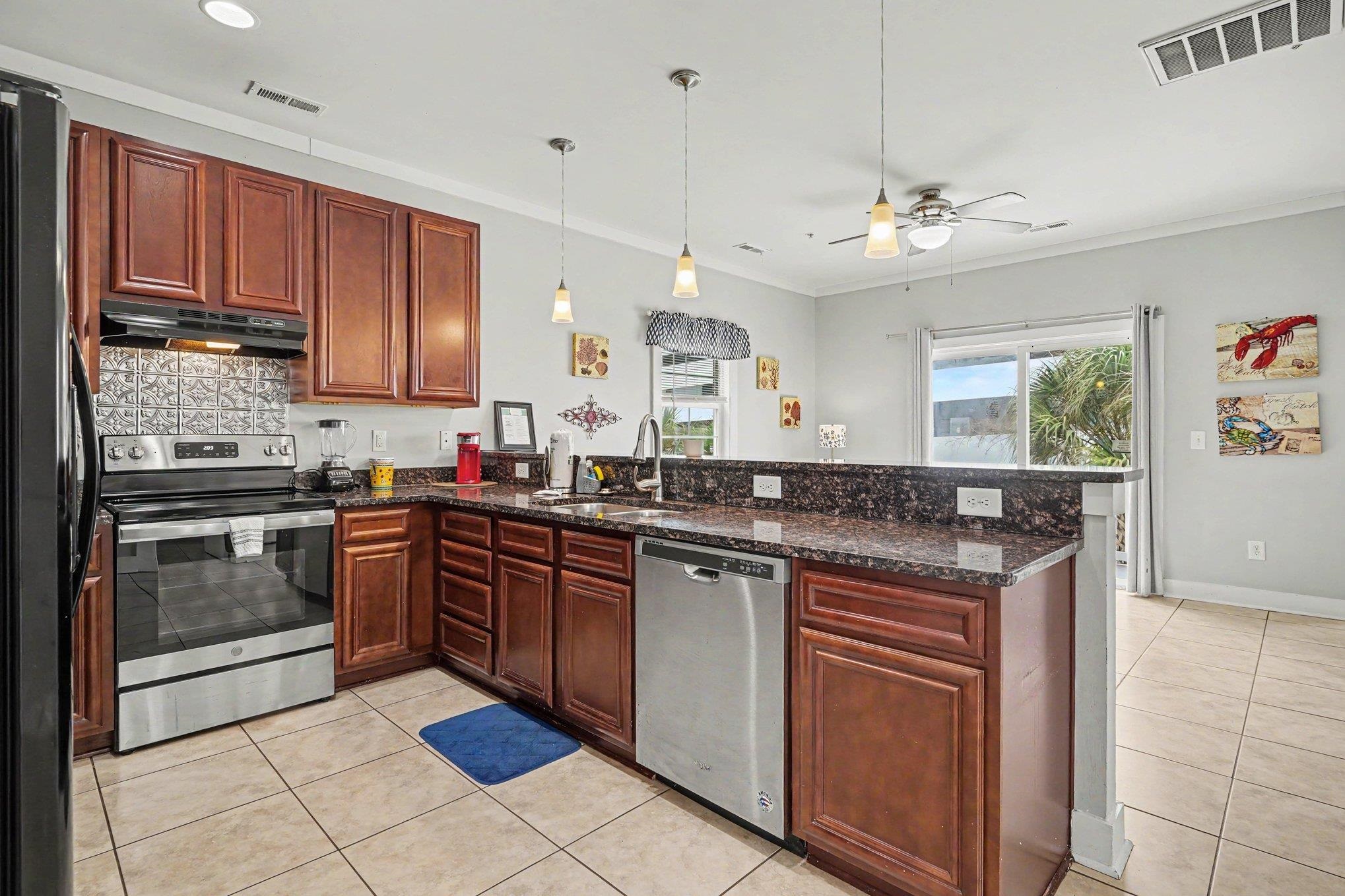 2741 Kashton Dr. Property Photo 6