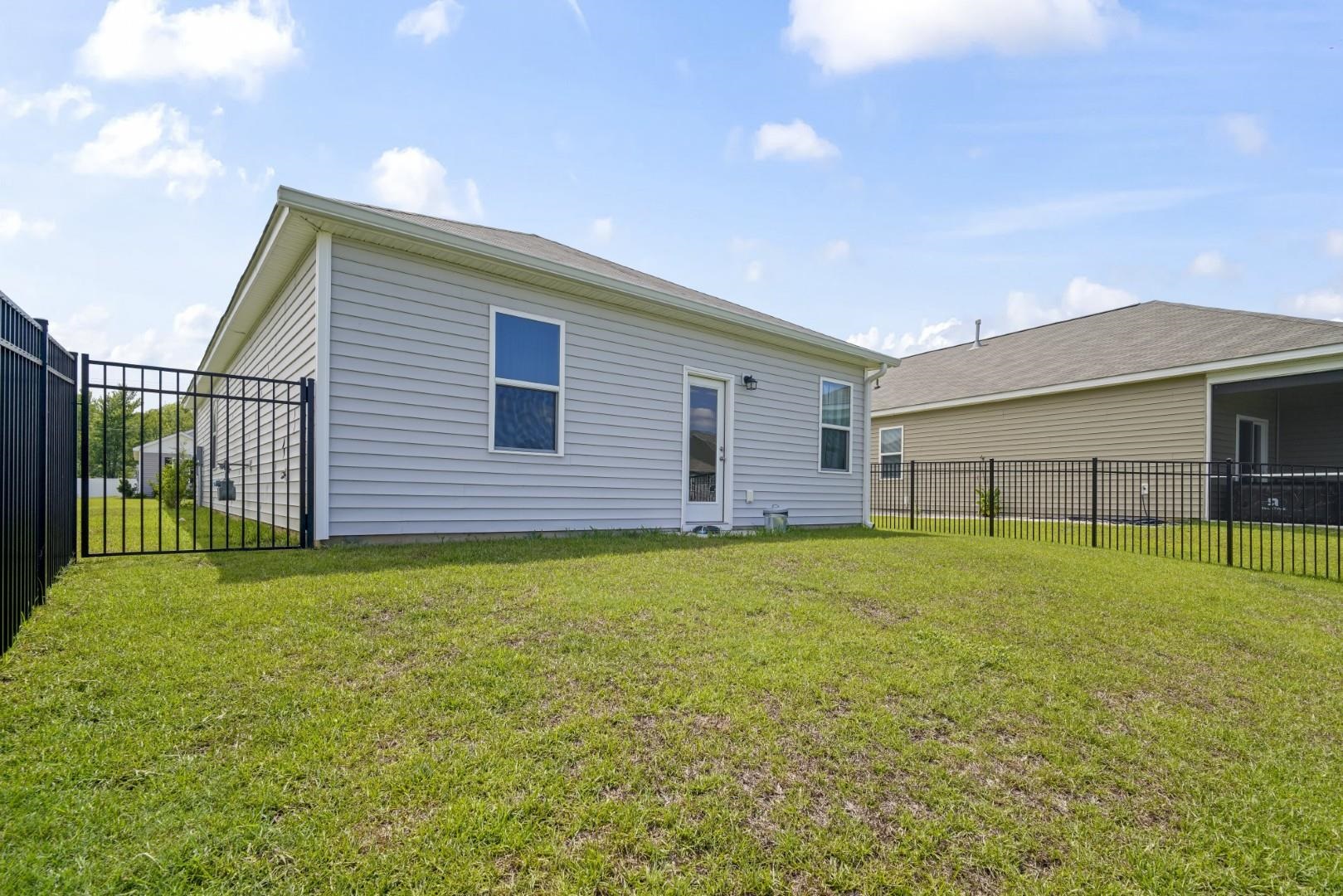416 Bearskin Ct. Property Photo 18