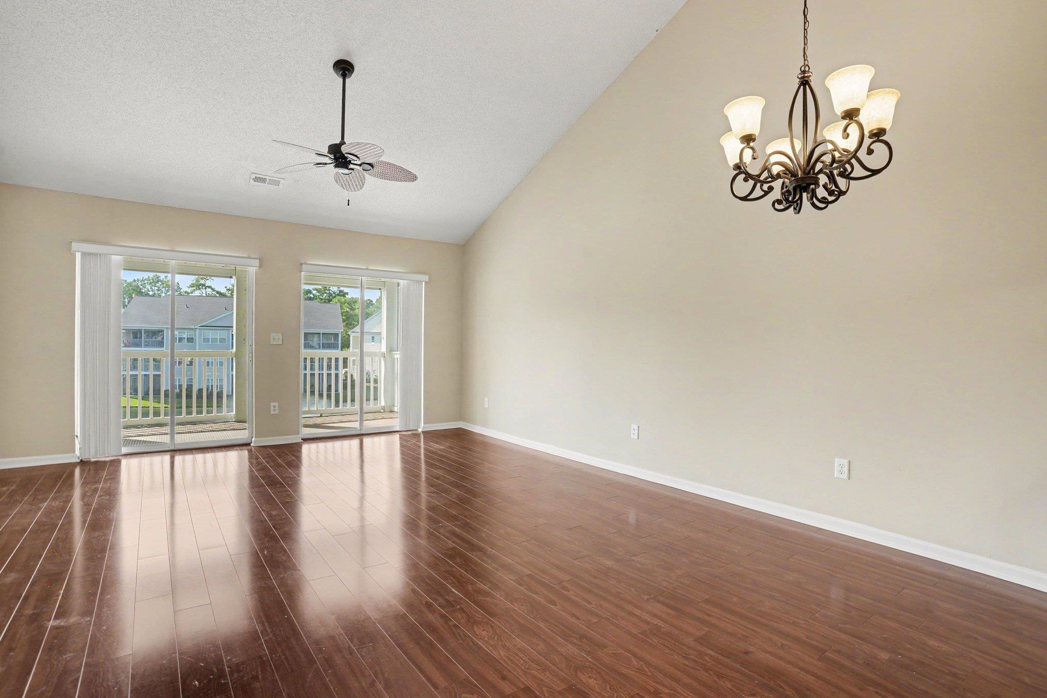 655 Woodmoor Dr. Property Photo 9