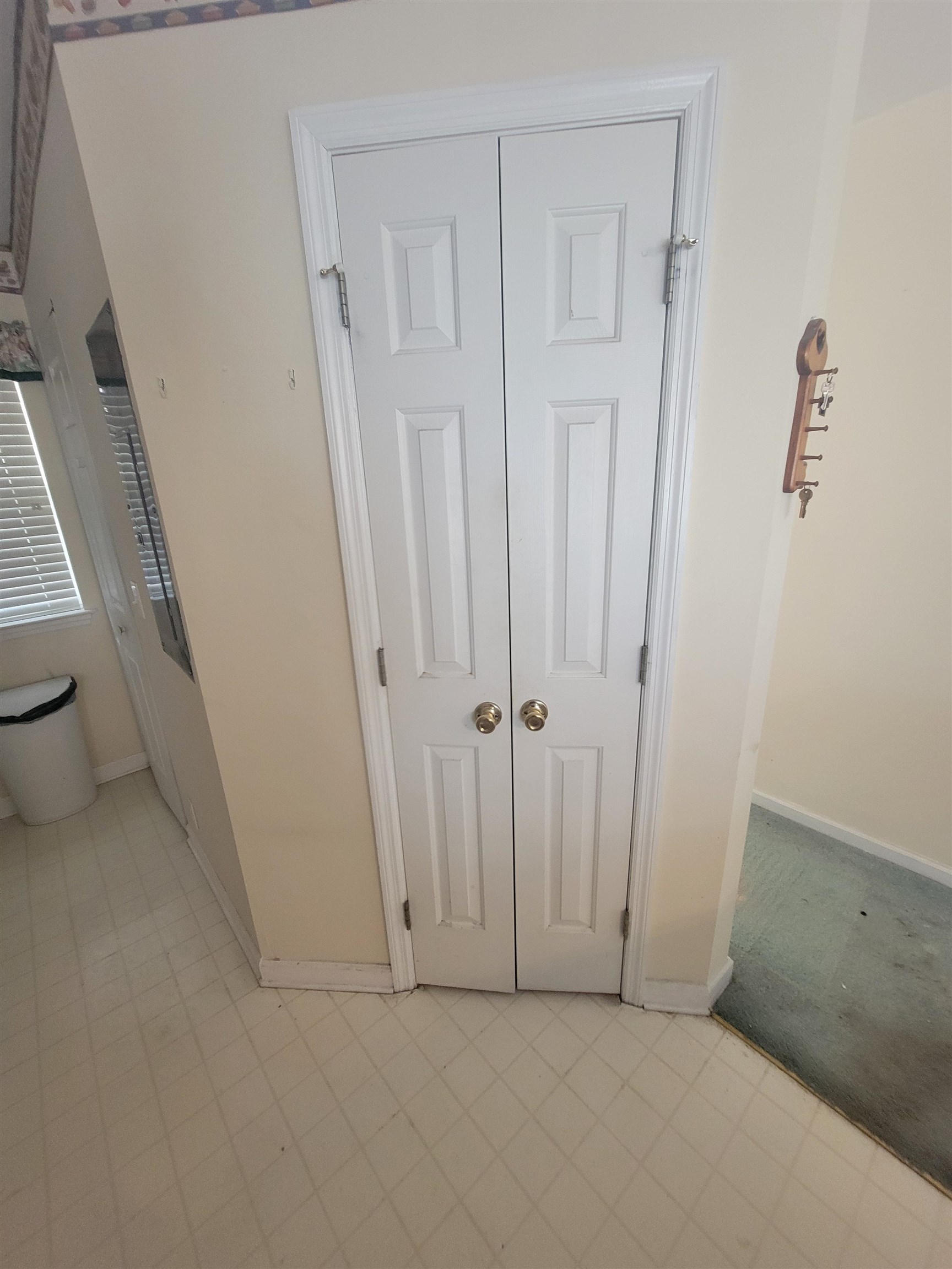 664 Tupelo Ln. Property Photo 13