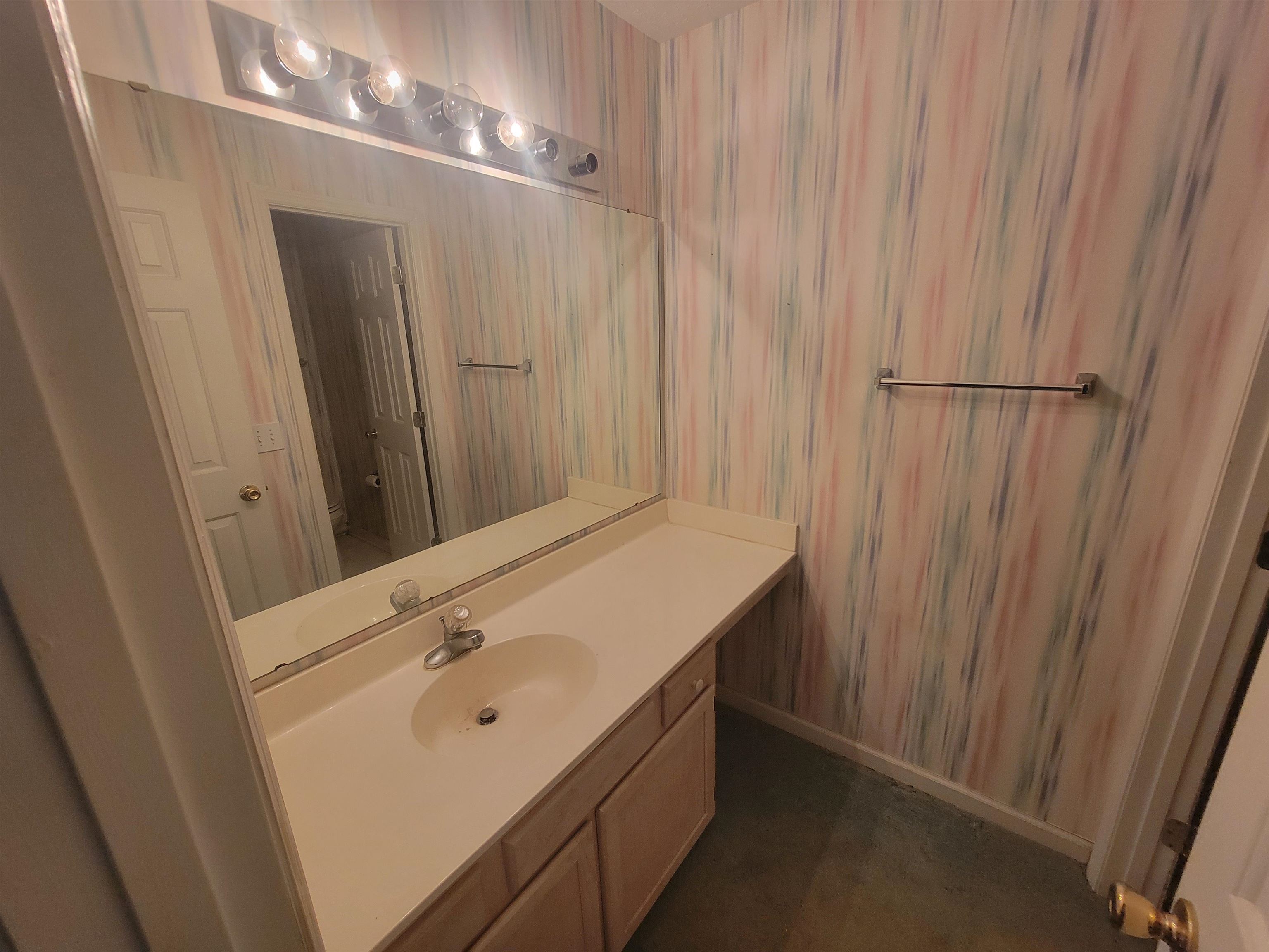 664 Tupelo Ln. Property Photo 18