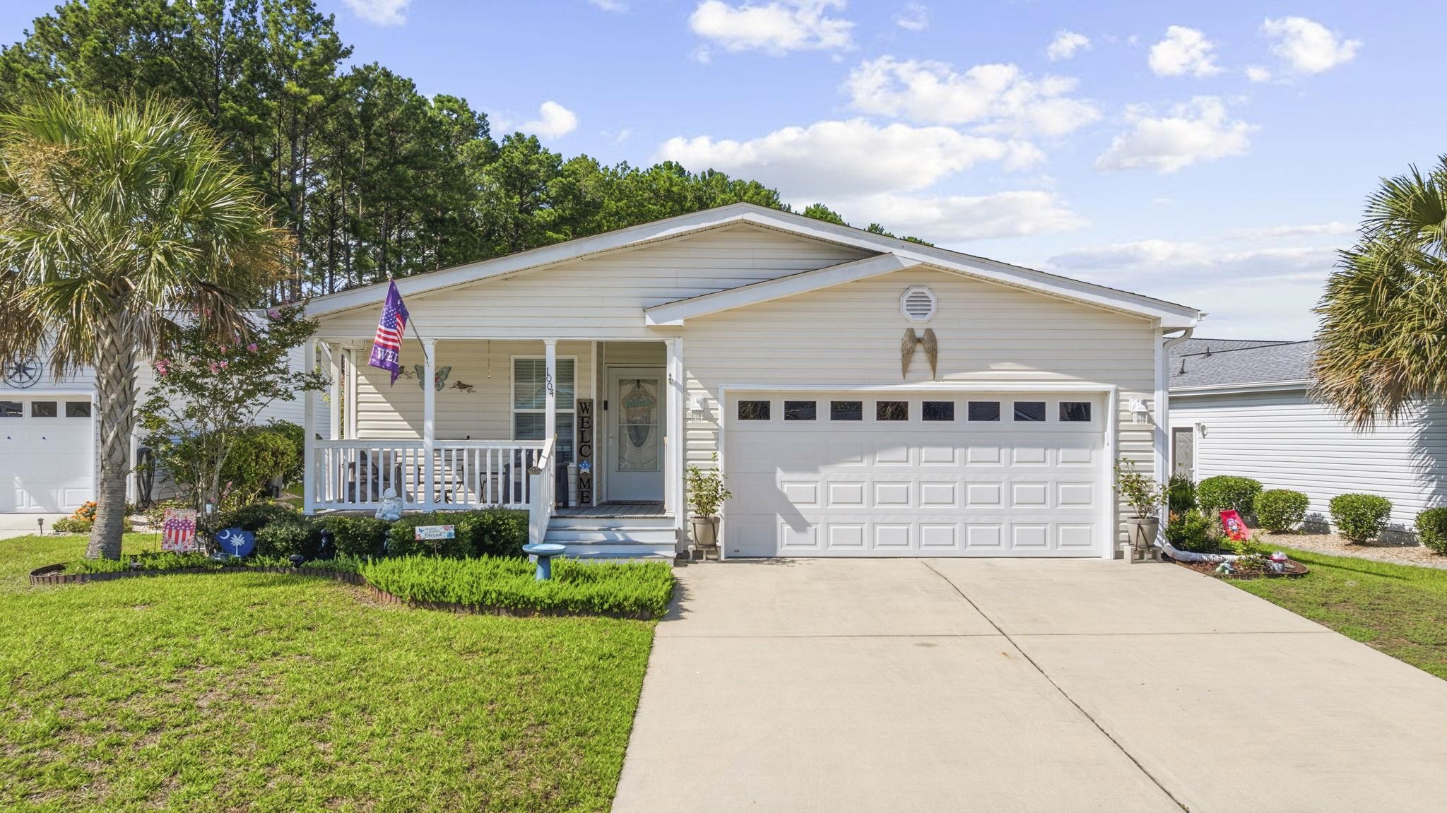 1004 Greencrest Ct. Property Photo 1