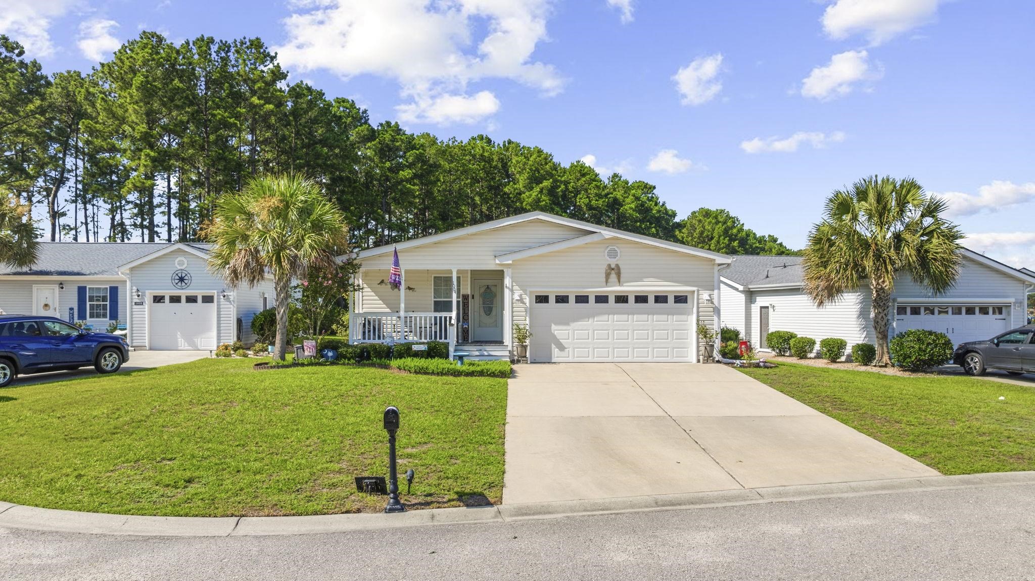 1004 Greencrest Ct. Property Photo 2
