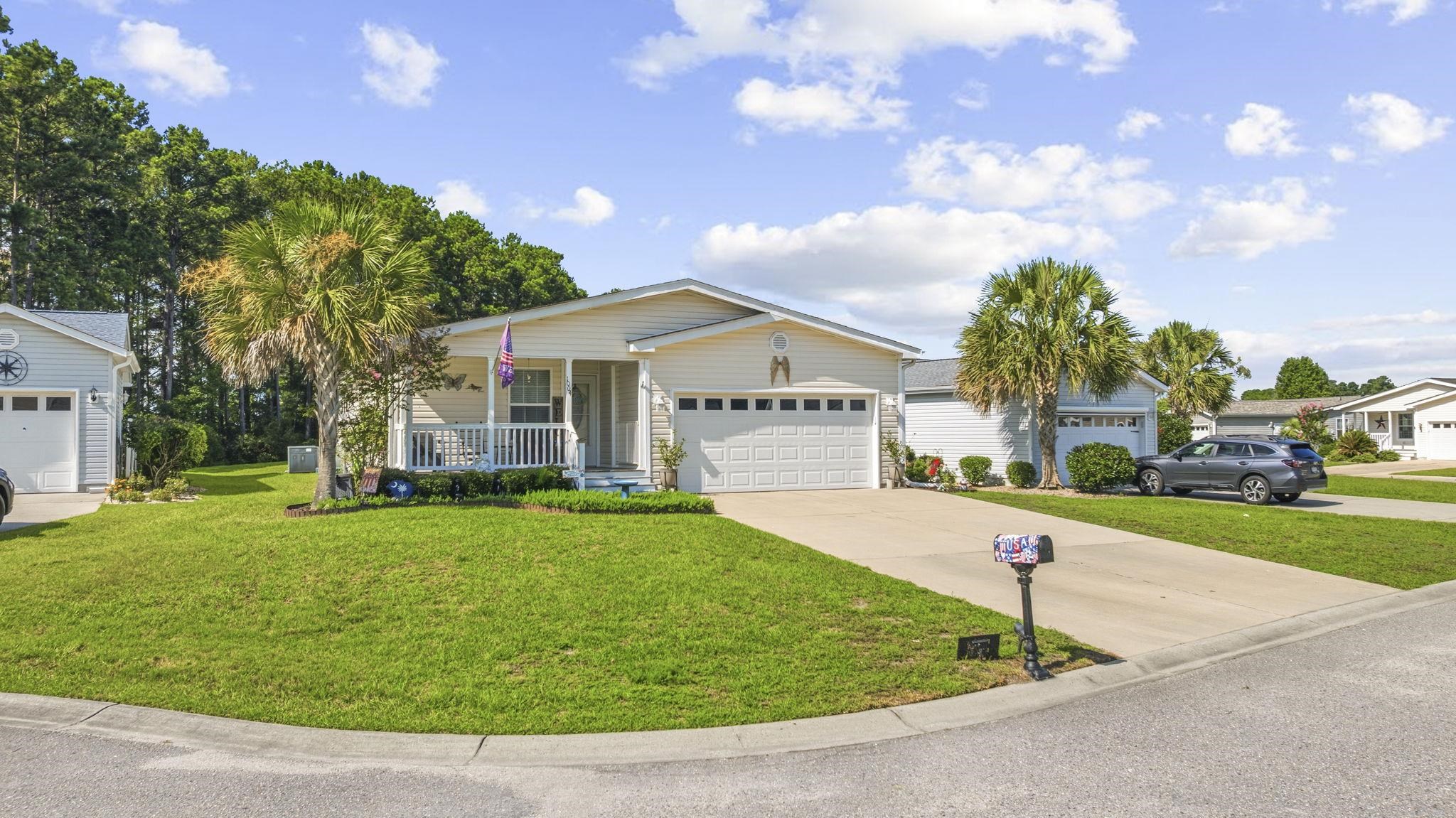 1004 Greencrest Ct. Property Photo 3
